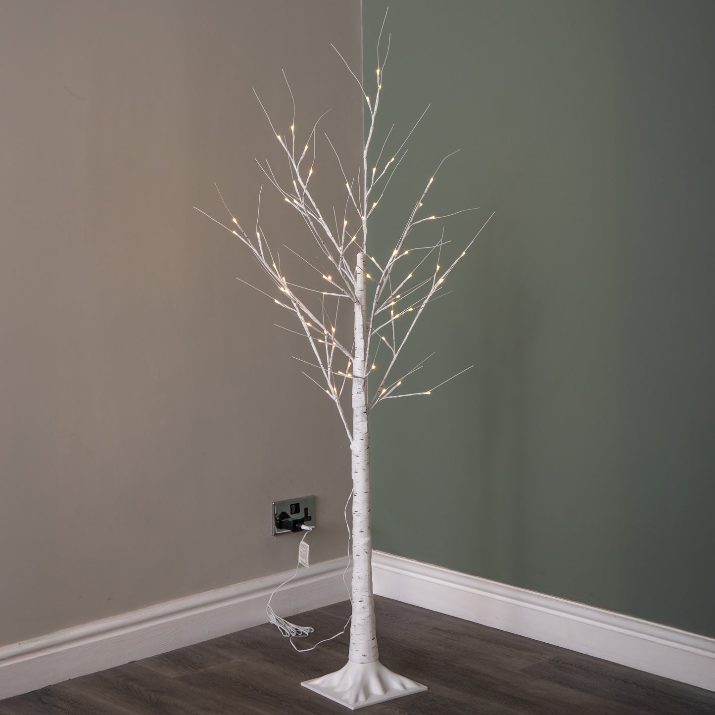 1.5m (5ft) Light up Christmas Birch Tree with 64 Warm White LEDs