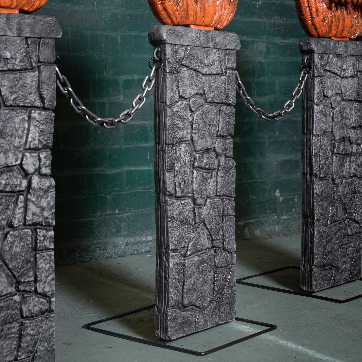 Pack of 2: 97cm x 1.2m Battery Powered Light up Halloween Pumpkin Fence with LEDs