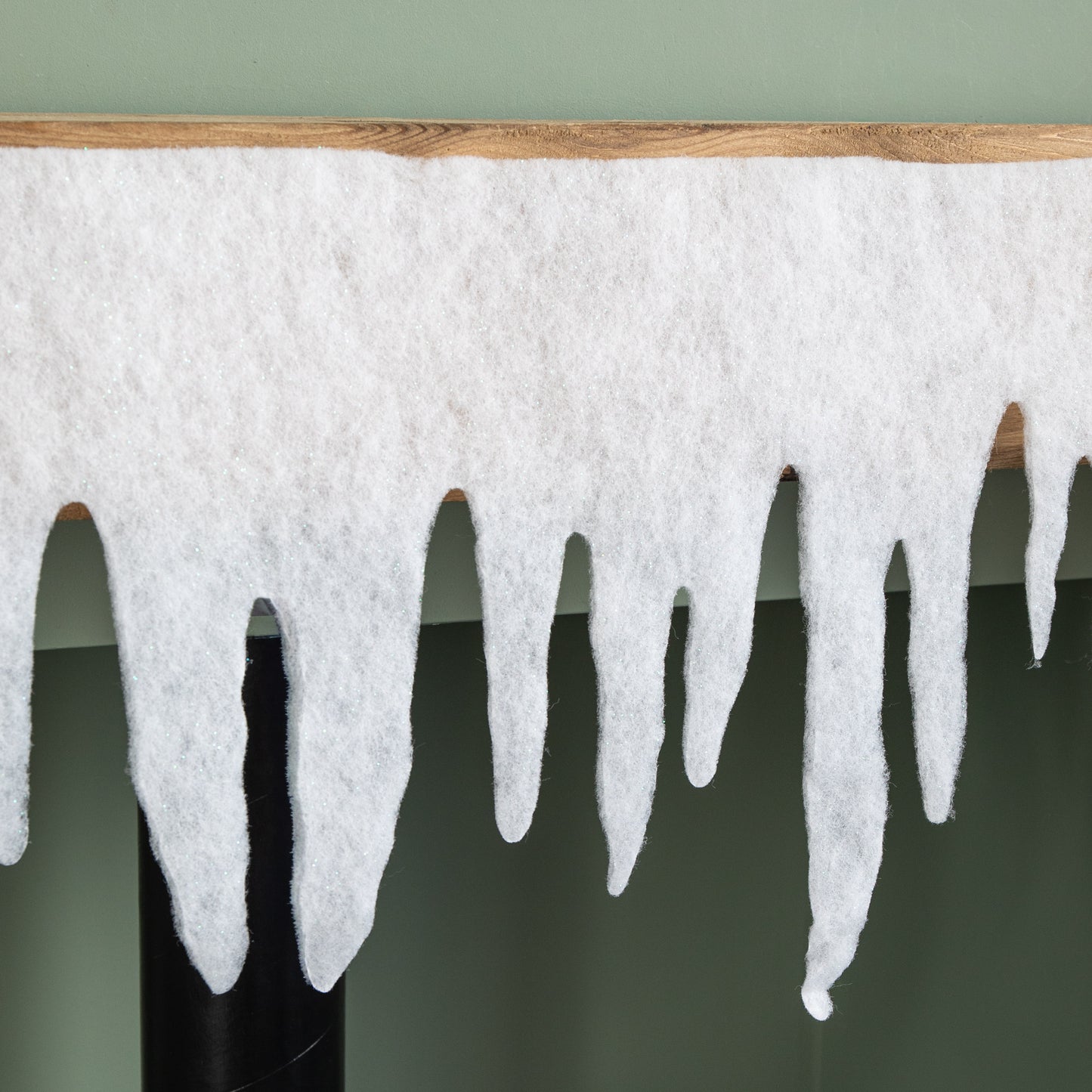 2m x 36cm Christmas Icicle Snow Drape Material