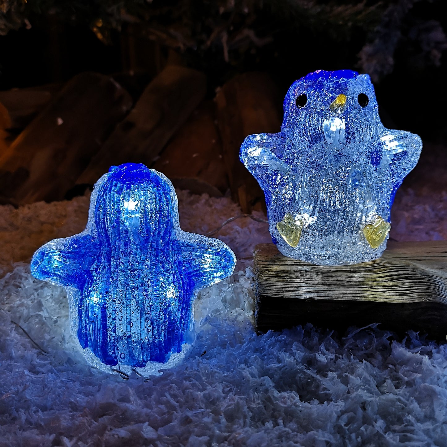 Set of 5 Acrylic Light Up LED Penguins Christmas Penguin Decorations Battery Powered