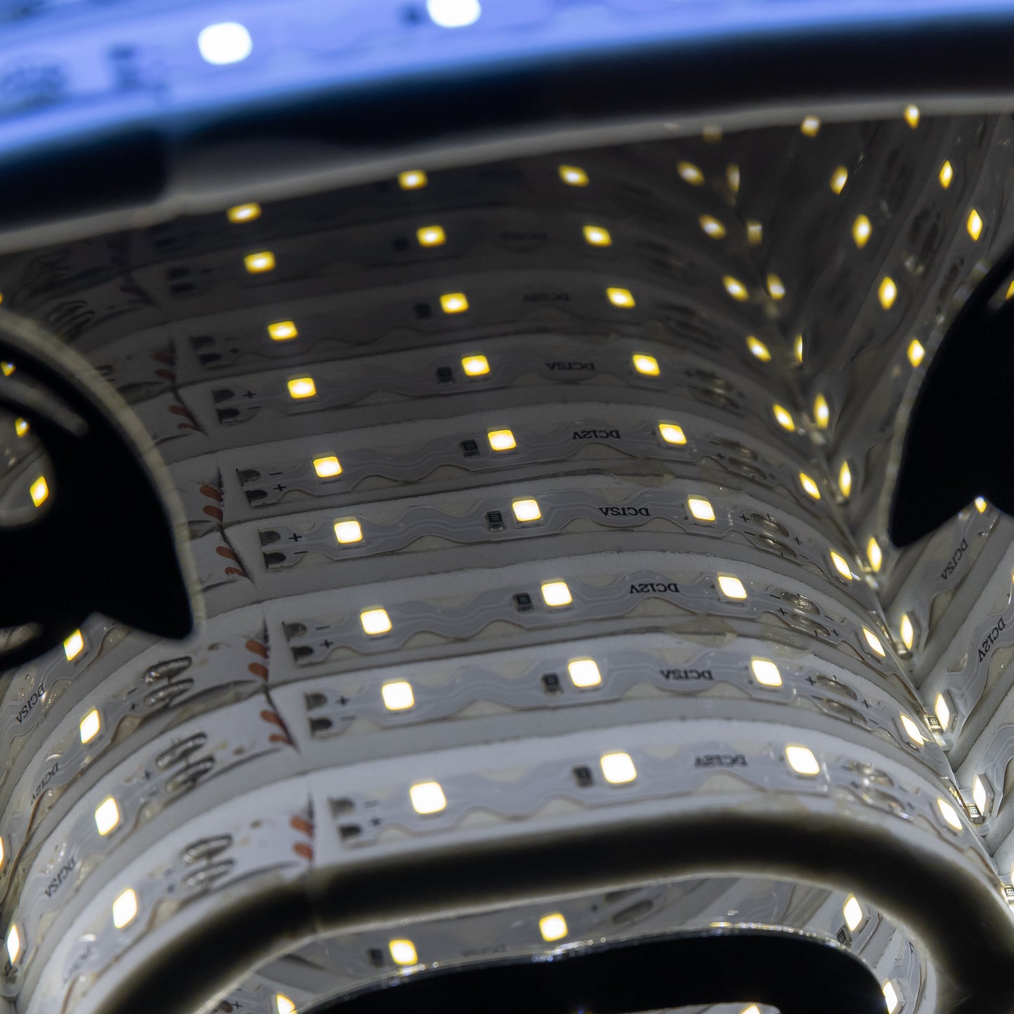 40cm Light up Christmas Deer Head in Santa Hat Infinity Decoration with LEDs