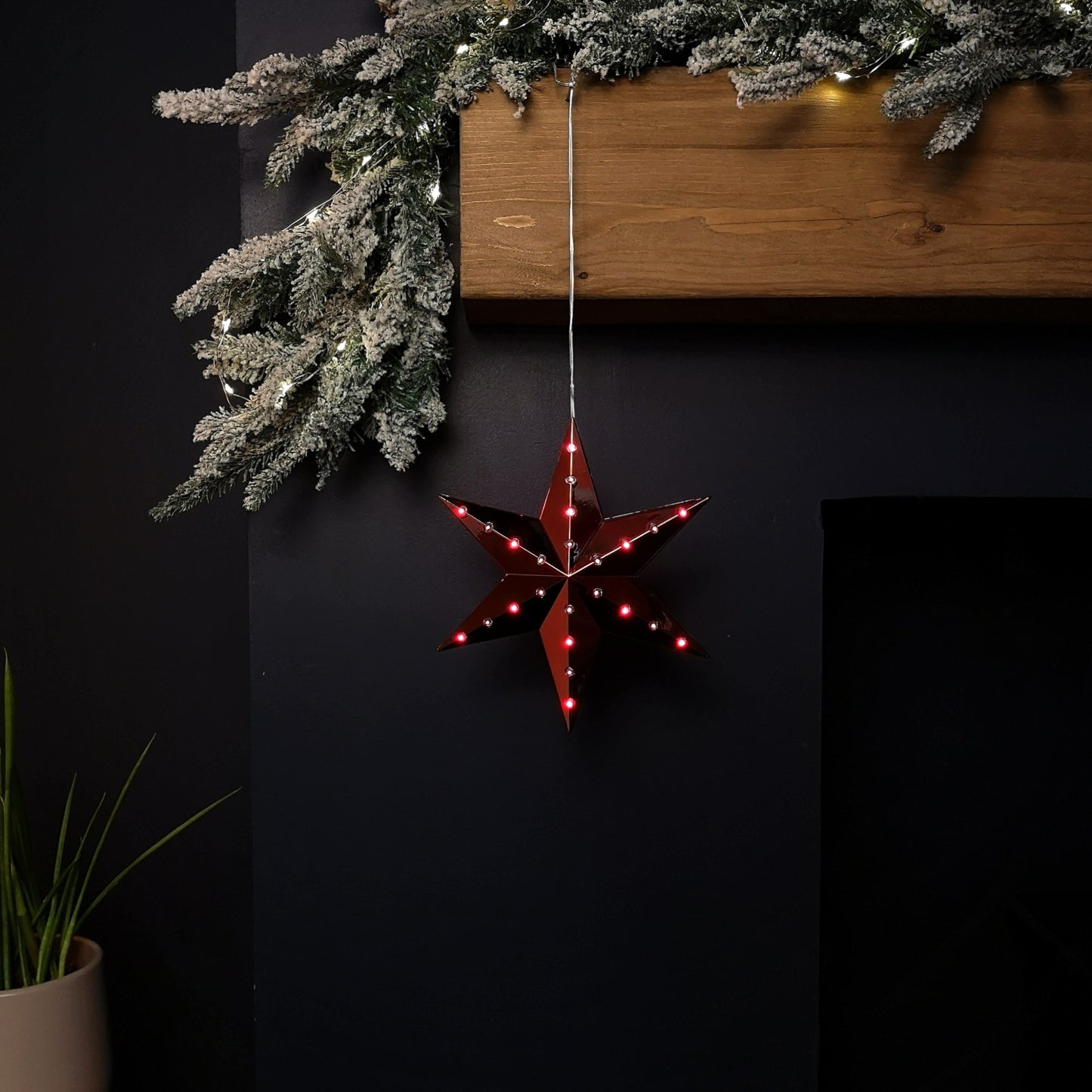 20cm Battery Operated Light up Hanging Christmas Shooting Star Bauble in Ruby with LEDs