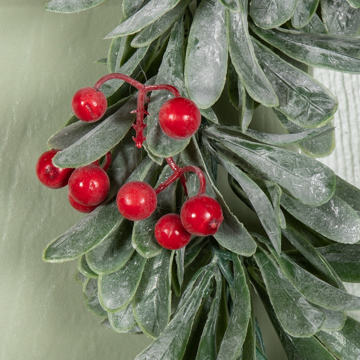 35cm Hanging Christmas Wreath with Red Berries