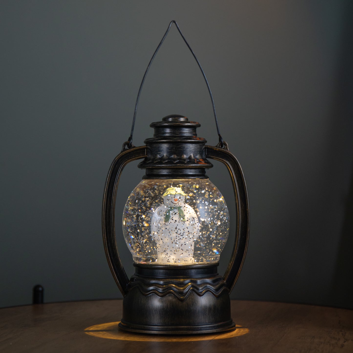 20cm Battery Operated Light up The Snowman Christmas Water Spinner Globe with LEDs