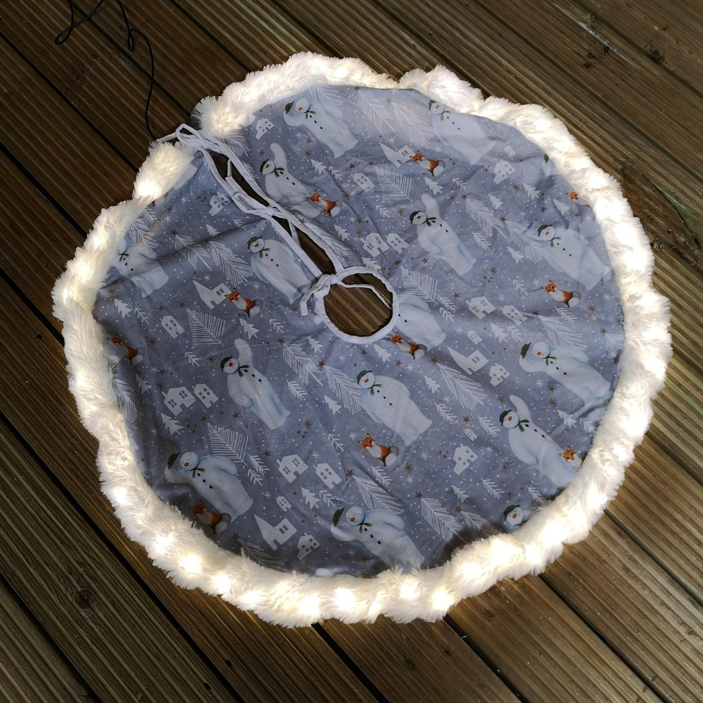 90cm The Snowman™ USB LED Fabric Christmas Tree Skirt with Timer Function