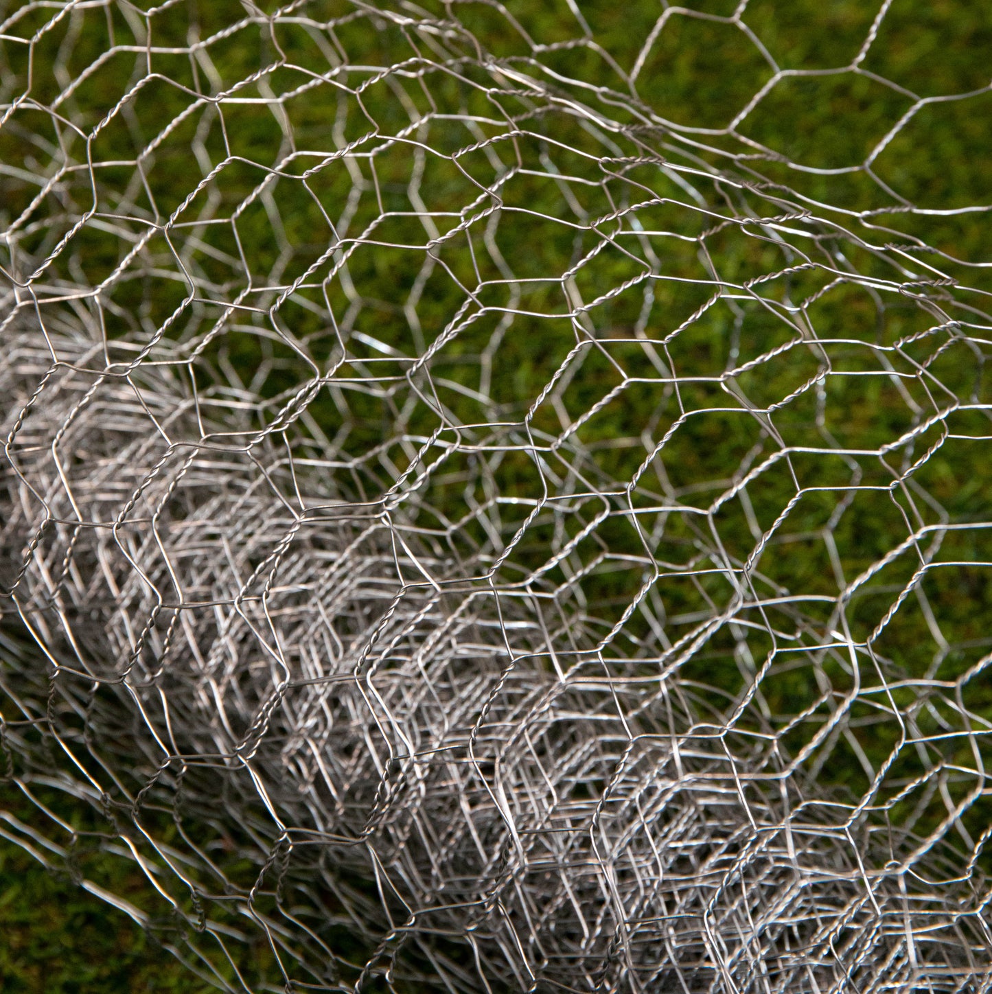 5m x 0.9m x 25mm Galvanised Chicken Wire Garden Netting / Fencing