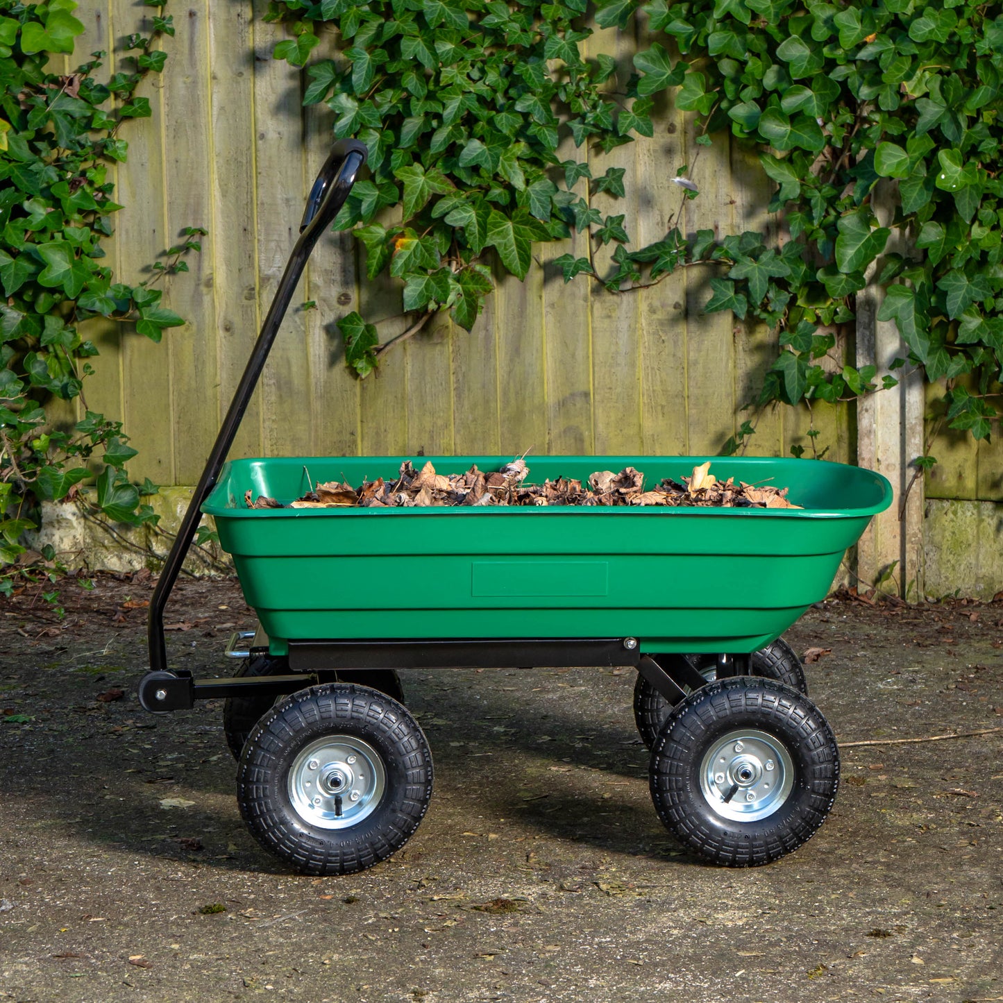 75L Heavy Duty Tipping Garden Dump Truck with 200kg Capacity with Wheels & Pull Handle