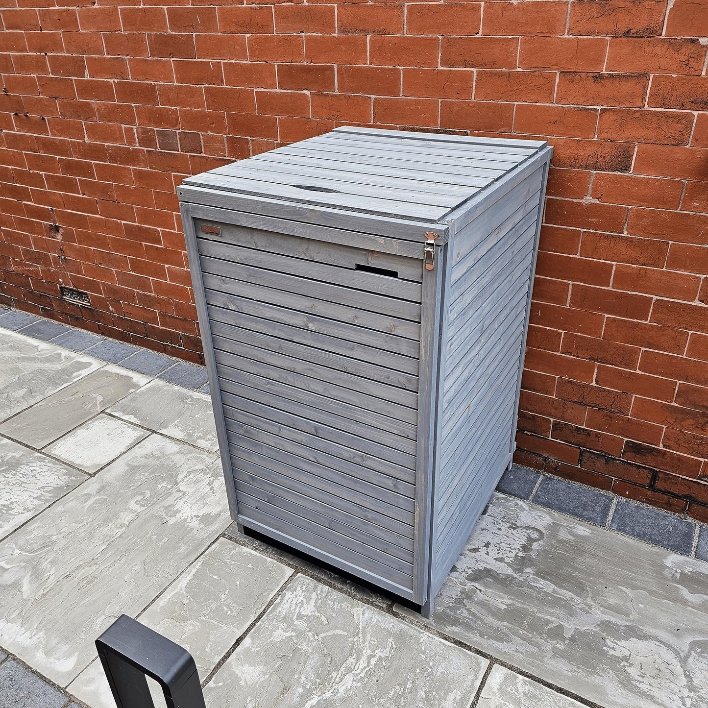 Factory Seconds: 68cm x 1.14m Grey Wooden Outdoor Garden Wheelie Bin Store Storage for 1 Bin