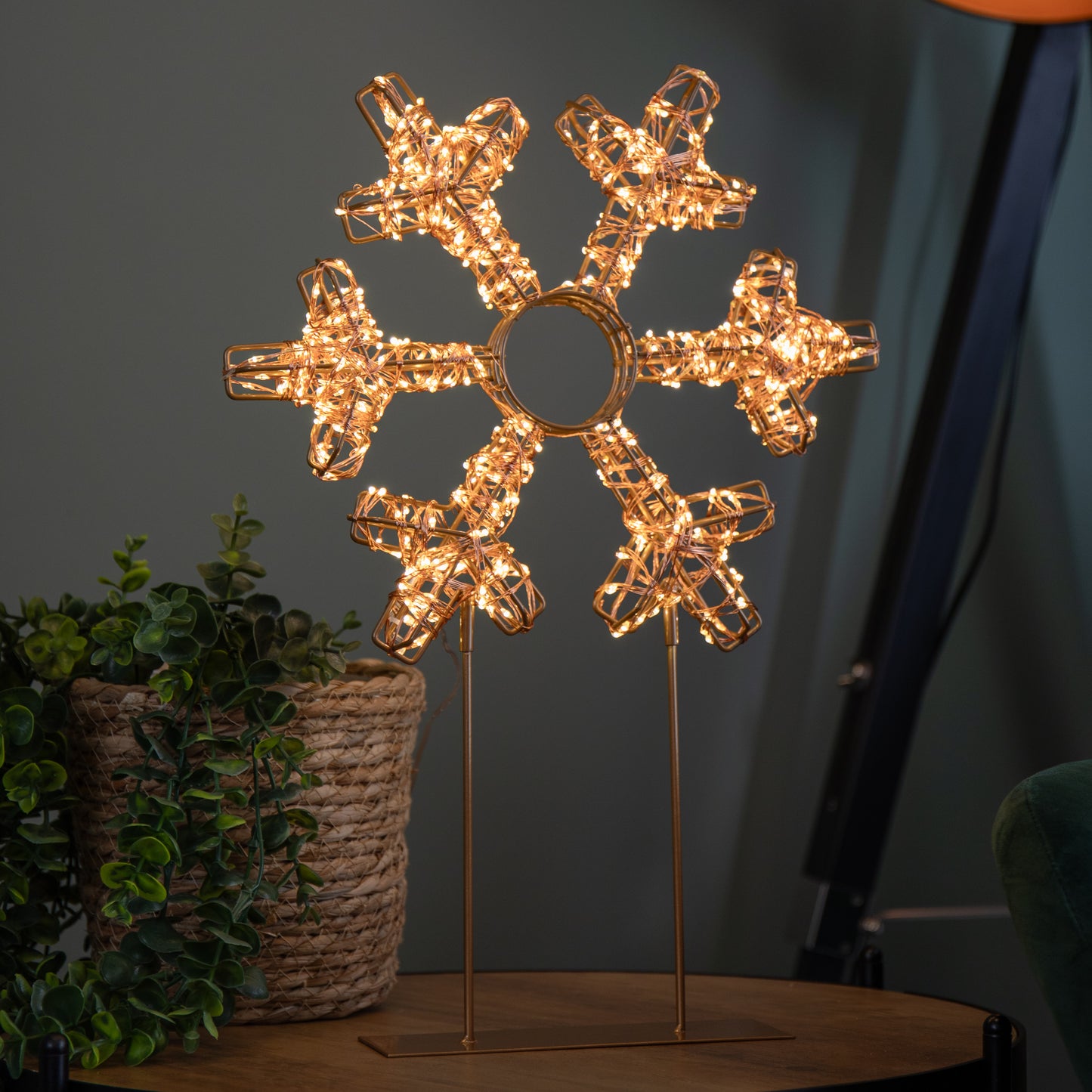 45cm Light up Rose Gold Christmas Snowflake on Metal Stand with Twinkling Warm White LEDs