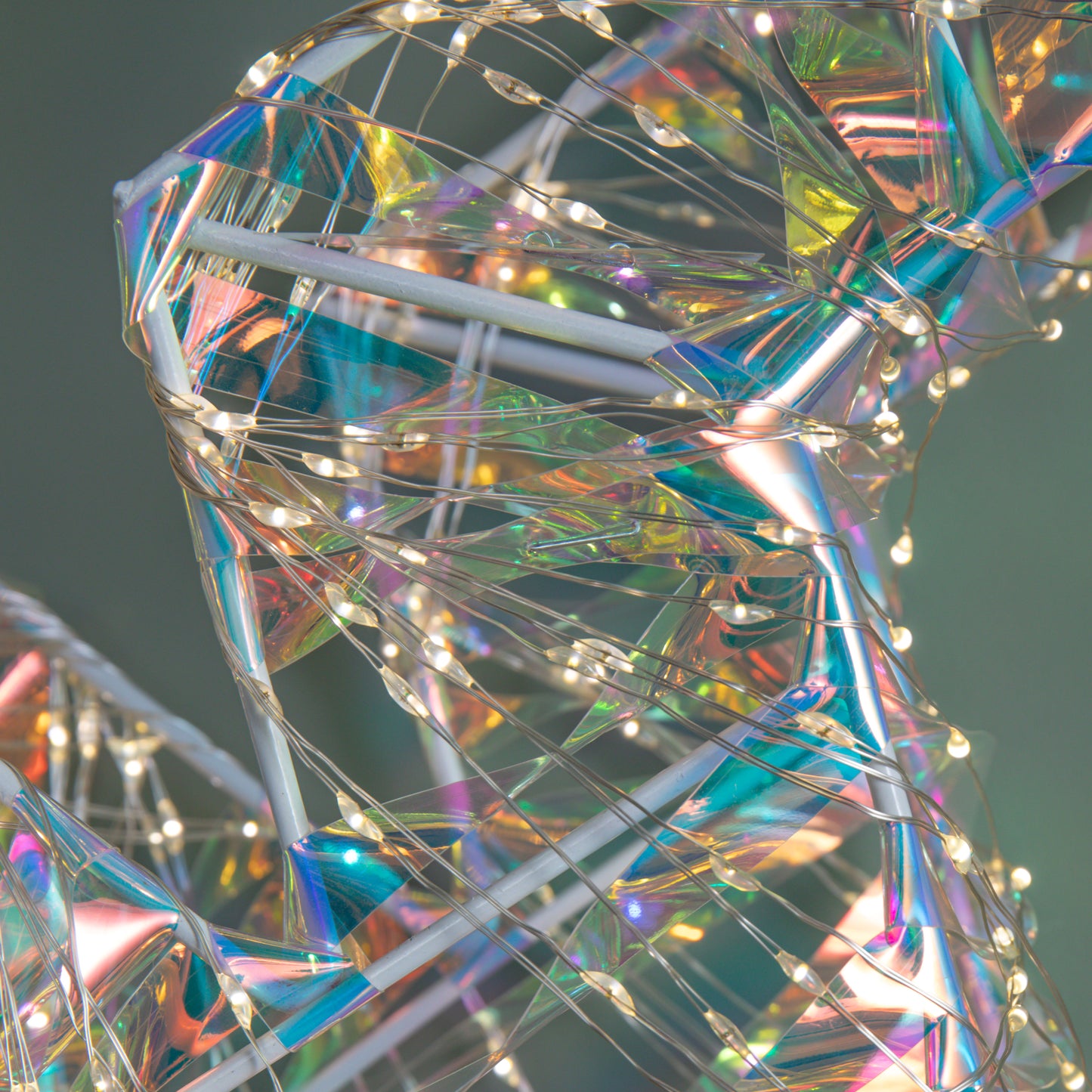 60cm Light up Iridescent Shimmer Christmas Star with 1440 Warm White LEDs