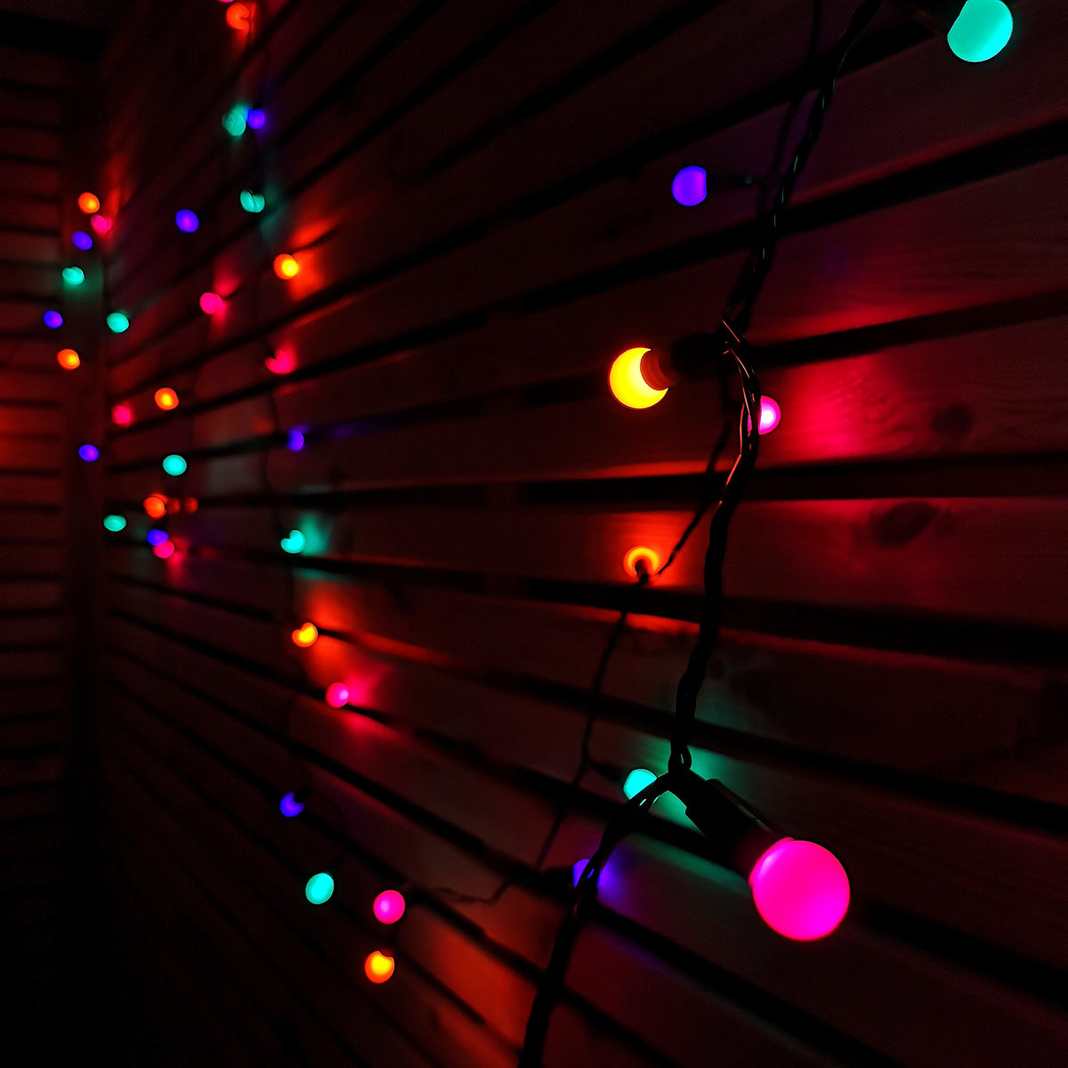 50 LED Pearl Berry Multi-Action Christmas String Lights in Rainbow
