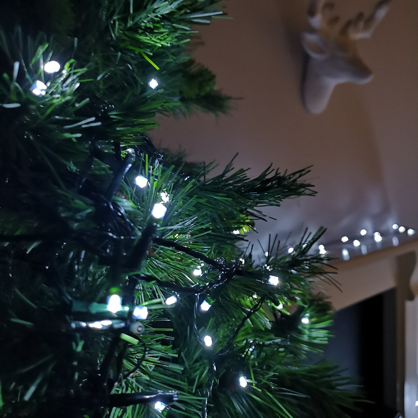 380 LED 23m Premier Christmas Outdoor 8 Function Timer Lights in Cool White