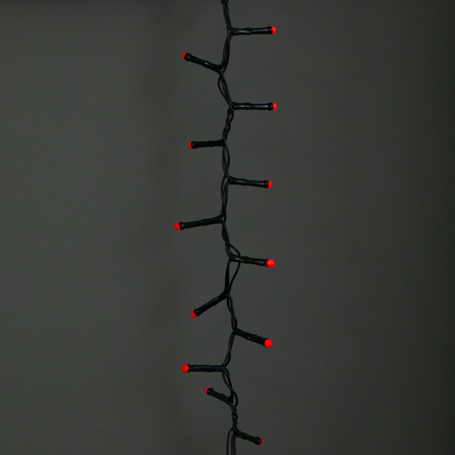 9m 360 LED Battery Operated Christmas BerryBrights String Lights in Red