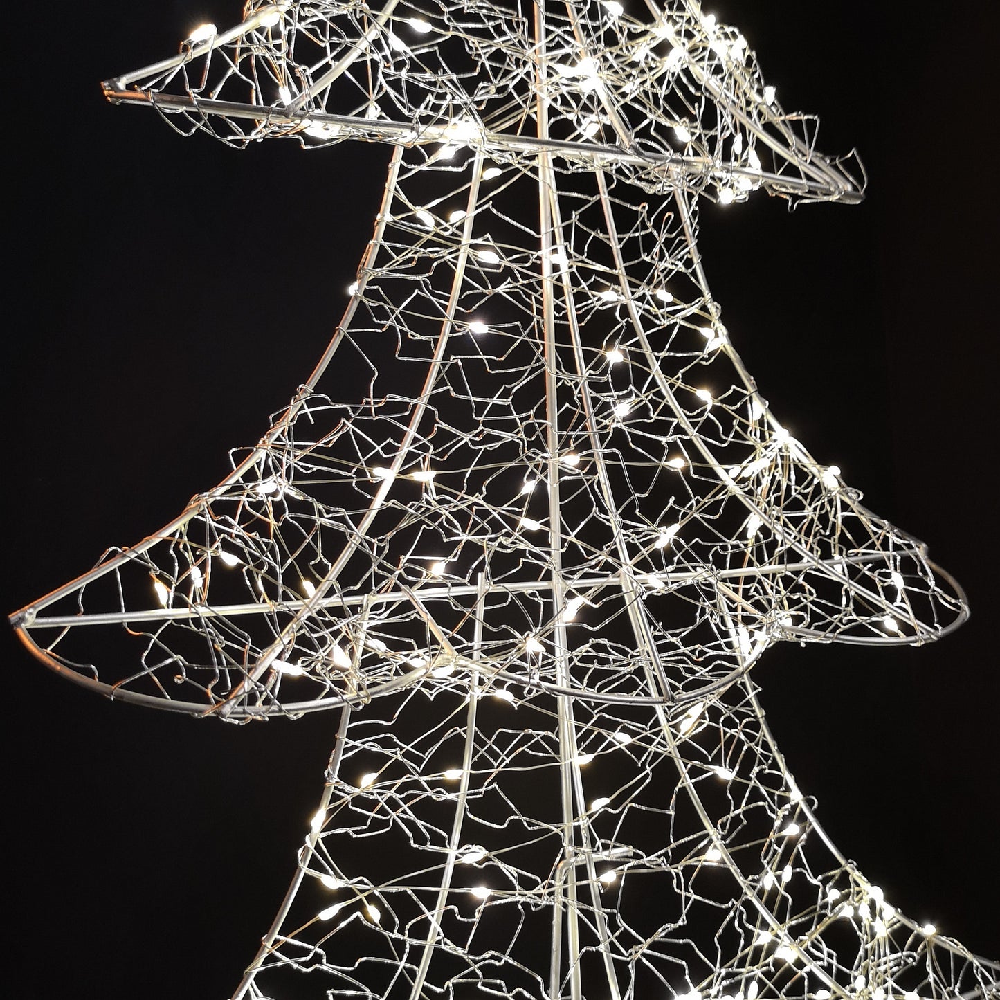 90cm Light Up Tree Christmas Decoration with 300 Warm White LEDs