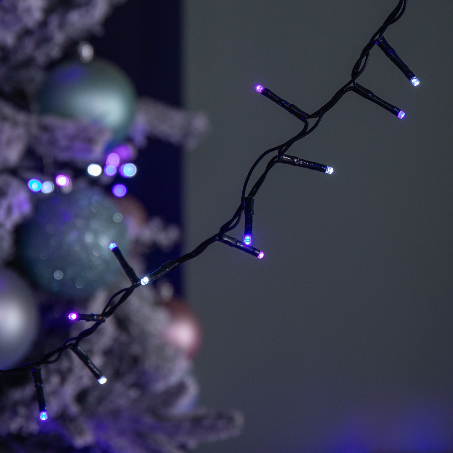 18.7m 750 LED TreeBrights Christmas String Lights with Timer in Blue, White & Purple