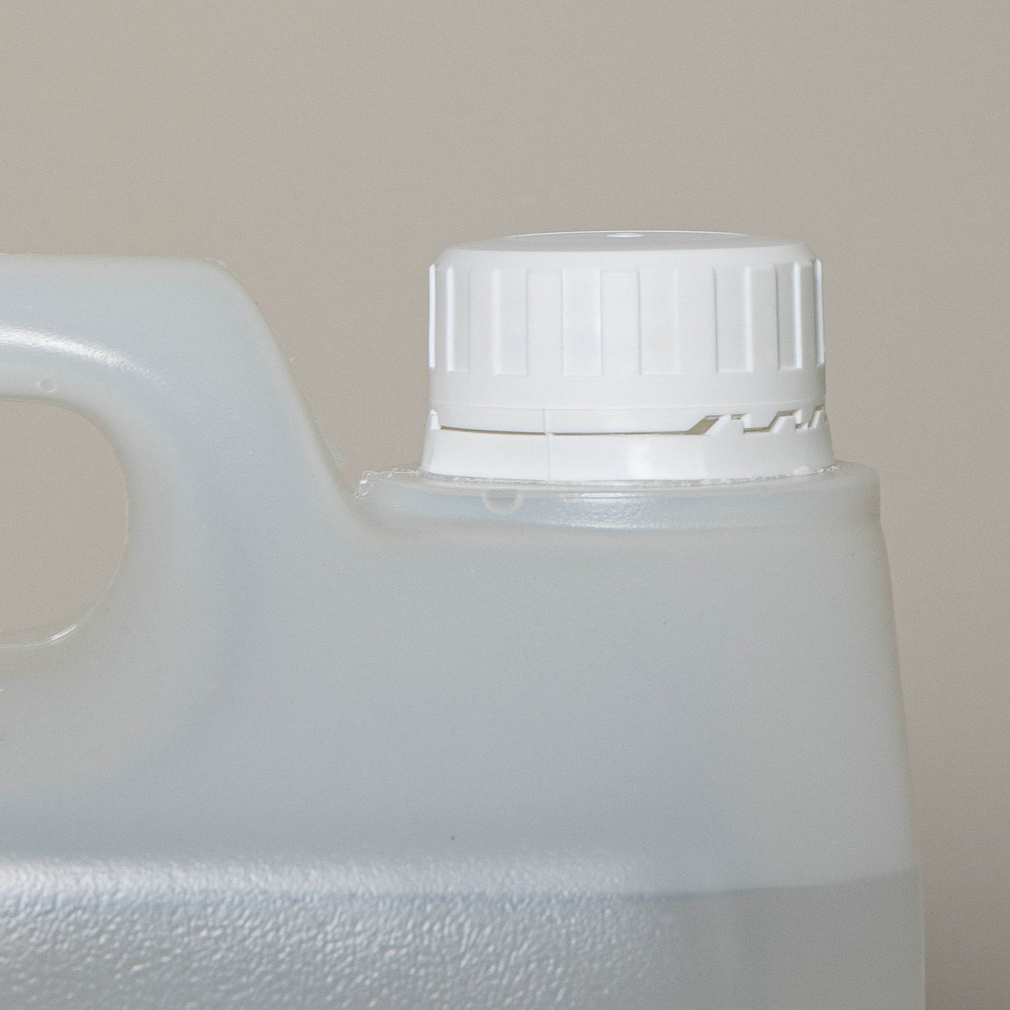 5 Litre AdBlue Fluid with Nozzle For Diesel Car Vehicle Engines