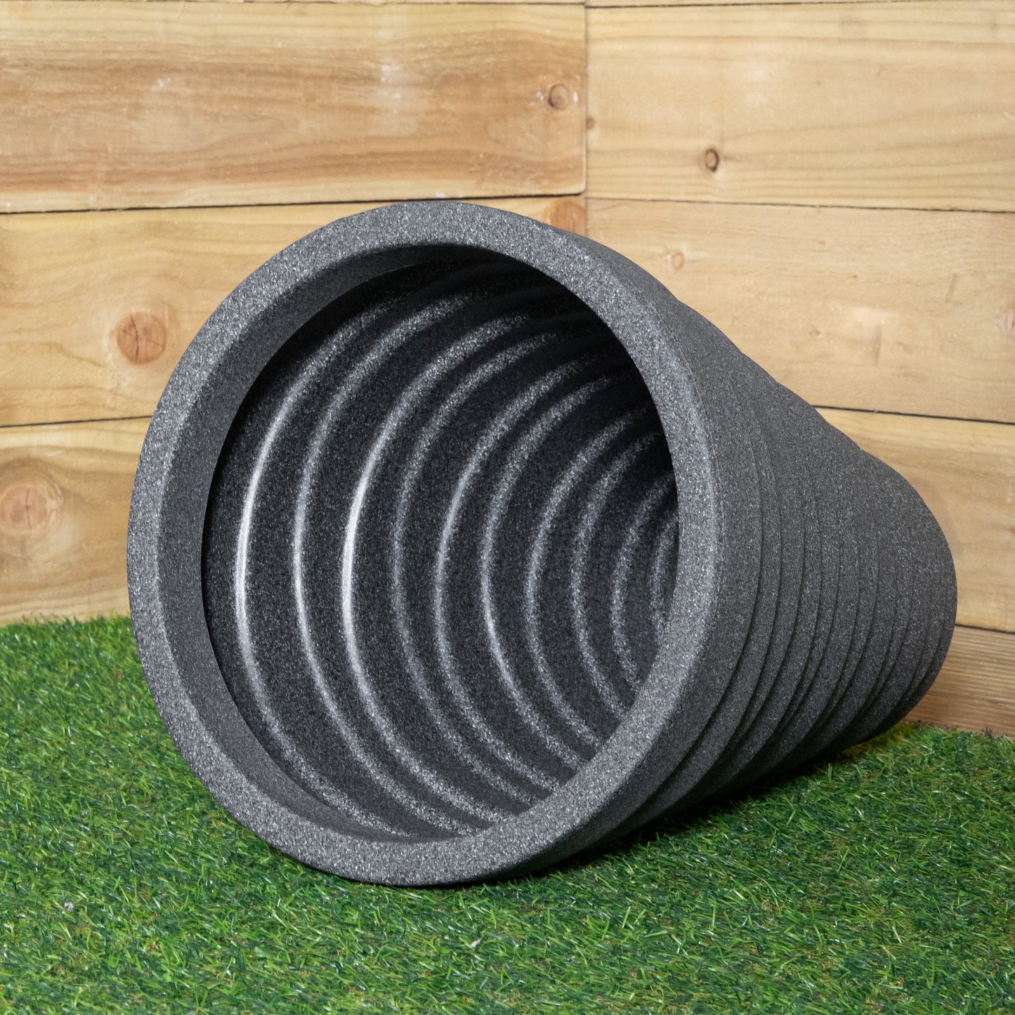 33cm Large Trojan Garden Plant Pot in Dark Grey