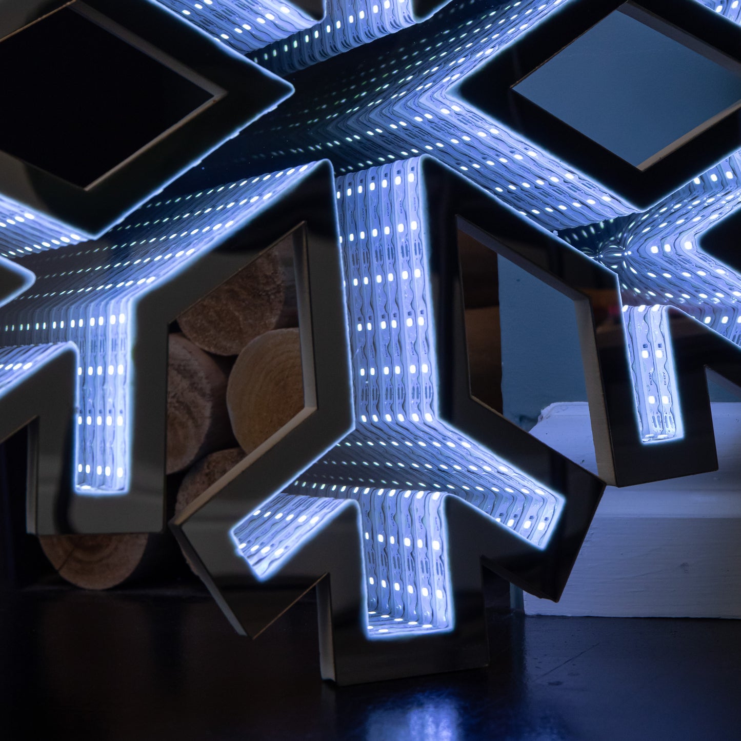 40cm LED Infinity Light Hanging Snowflake