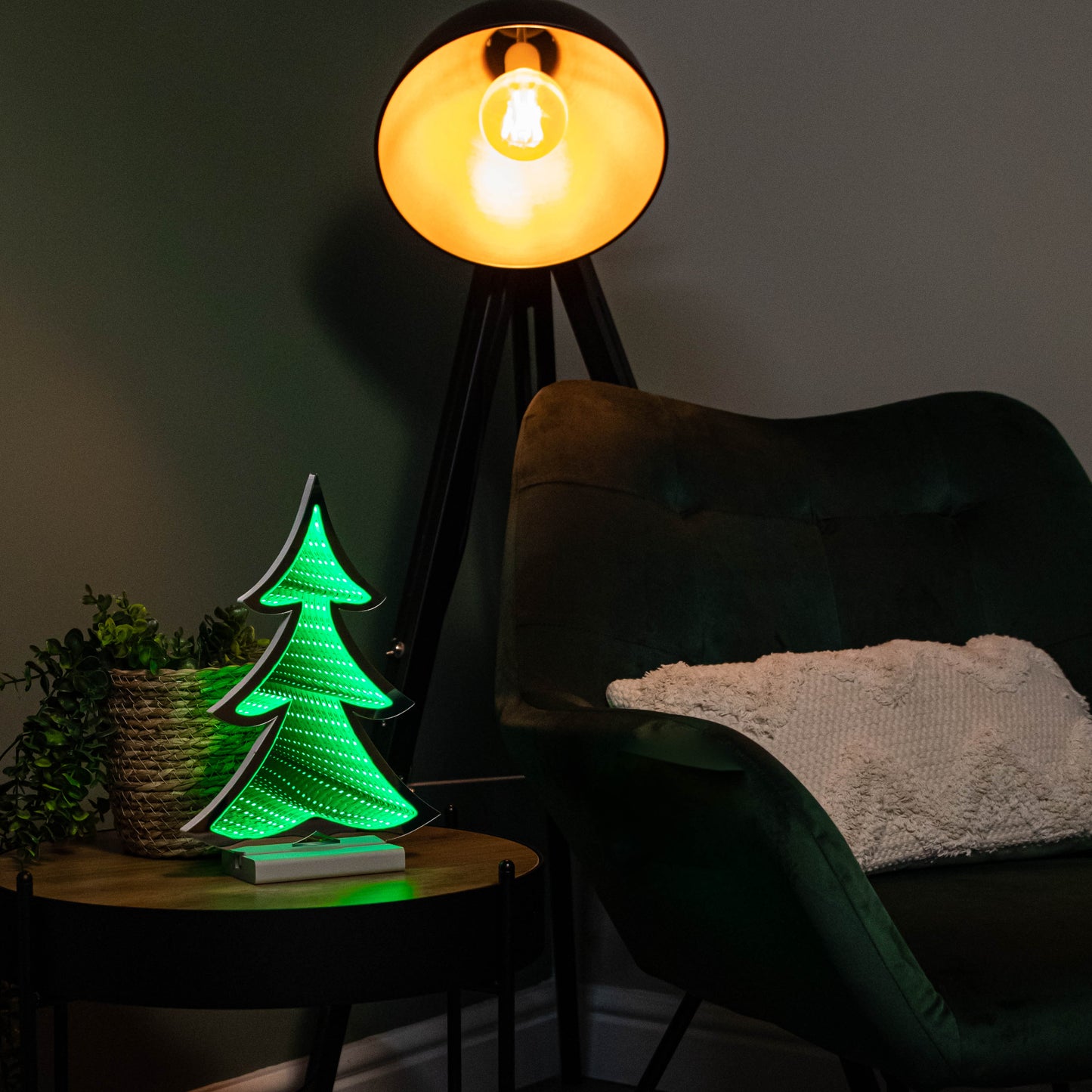 30cm Standing Infinity Christmas Tree Light with Wooden Base and Green LEDs
