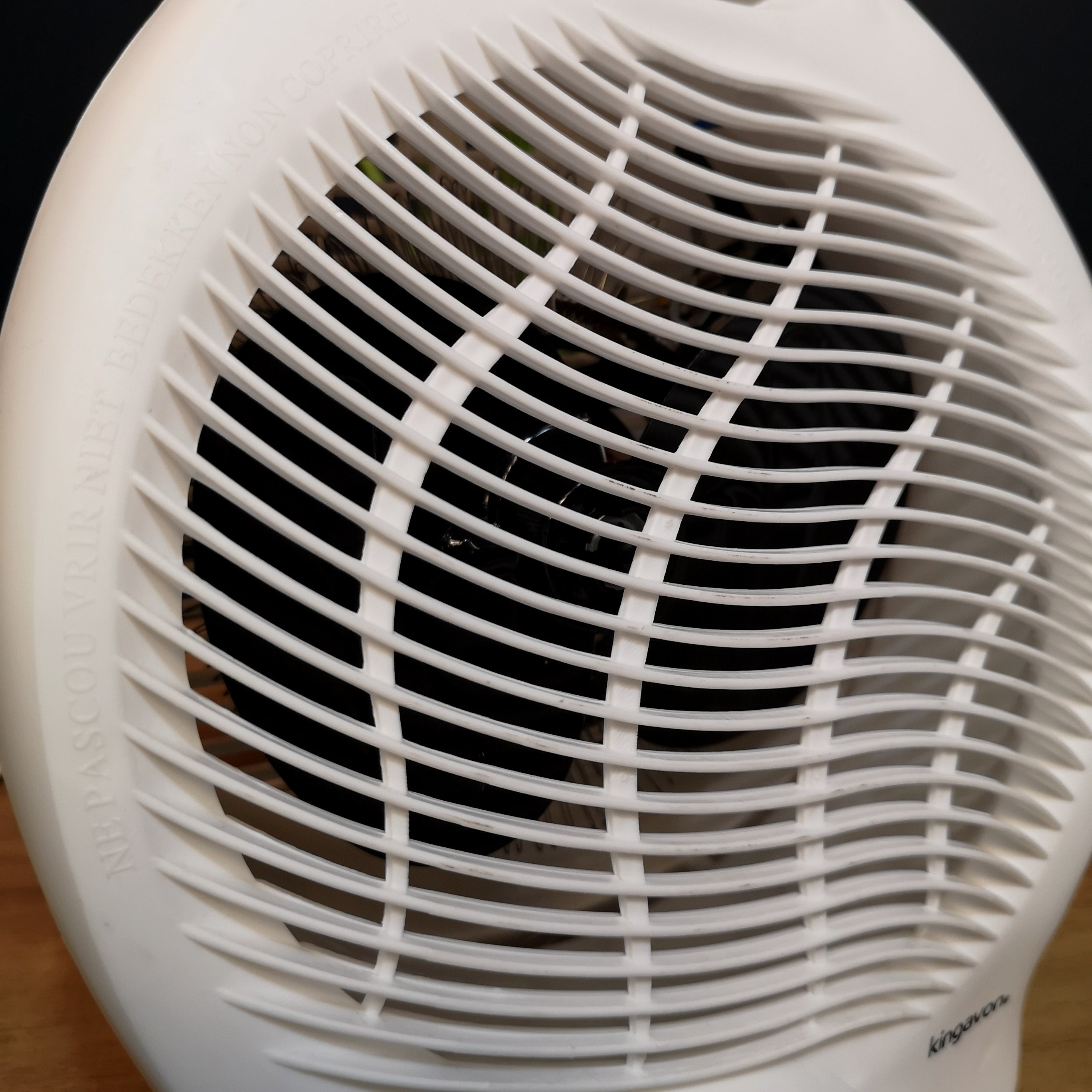 2KW White Upright Portable Lightweight Electric Fan Heater with Adjustable Thermostat