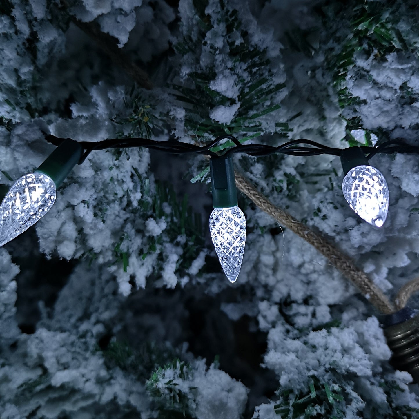 15m 300 LED Multi-action Pine Cone Christmas Lights in White
