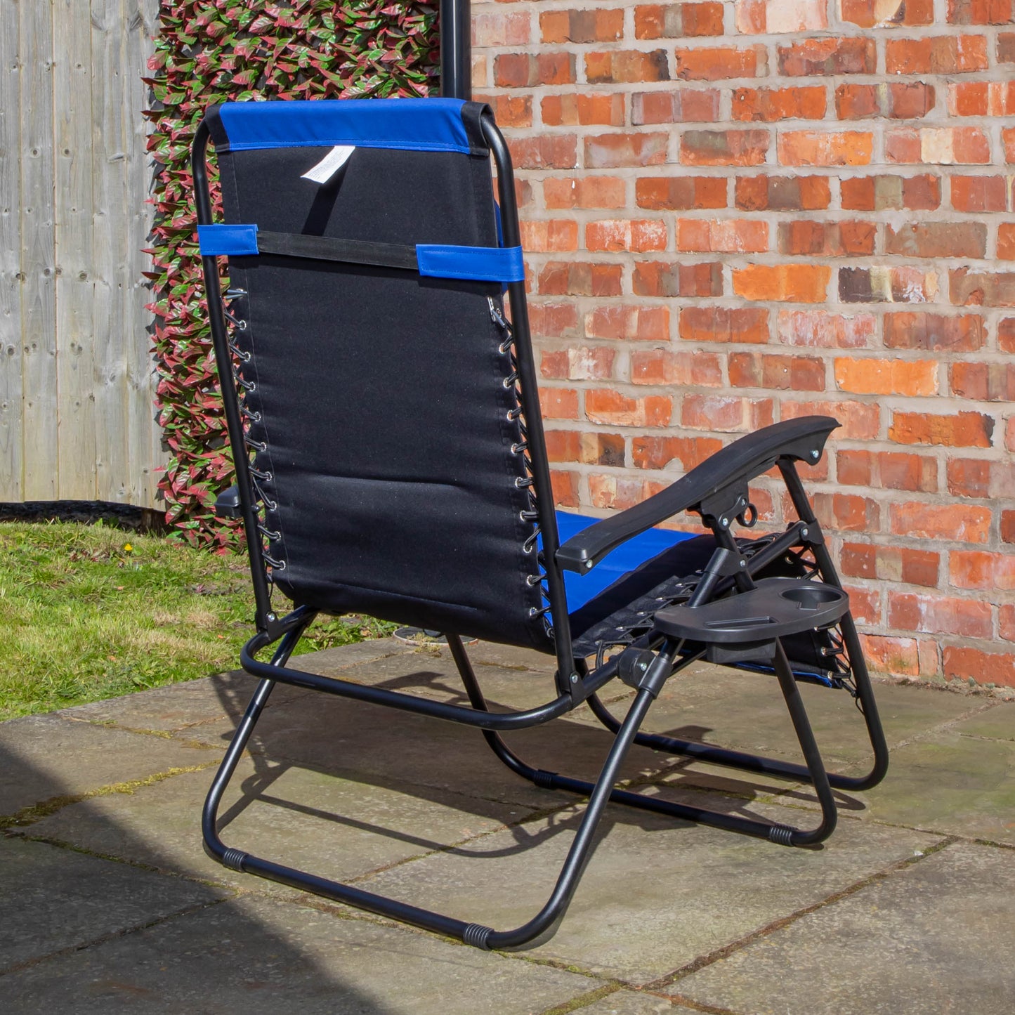 Set of 2 Luxury Padded Multi Position Zero Gravity Garden Relaxer Chair Lounger in Blue & Black