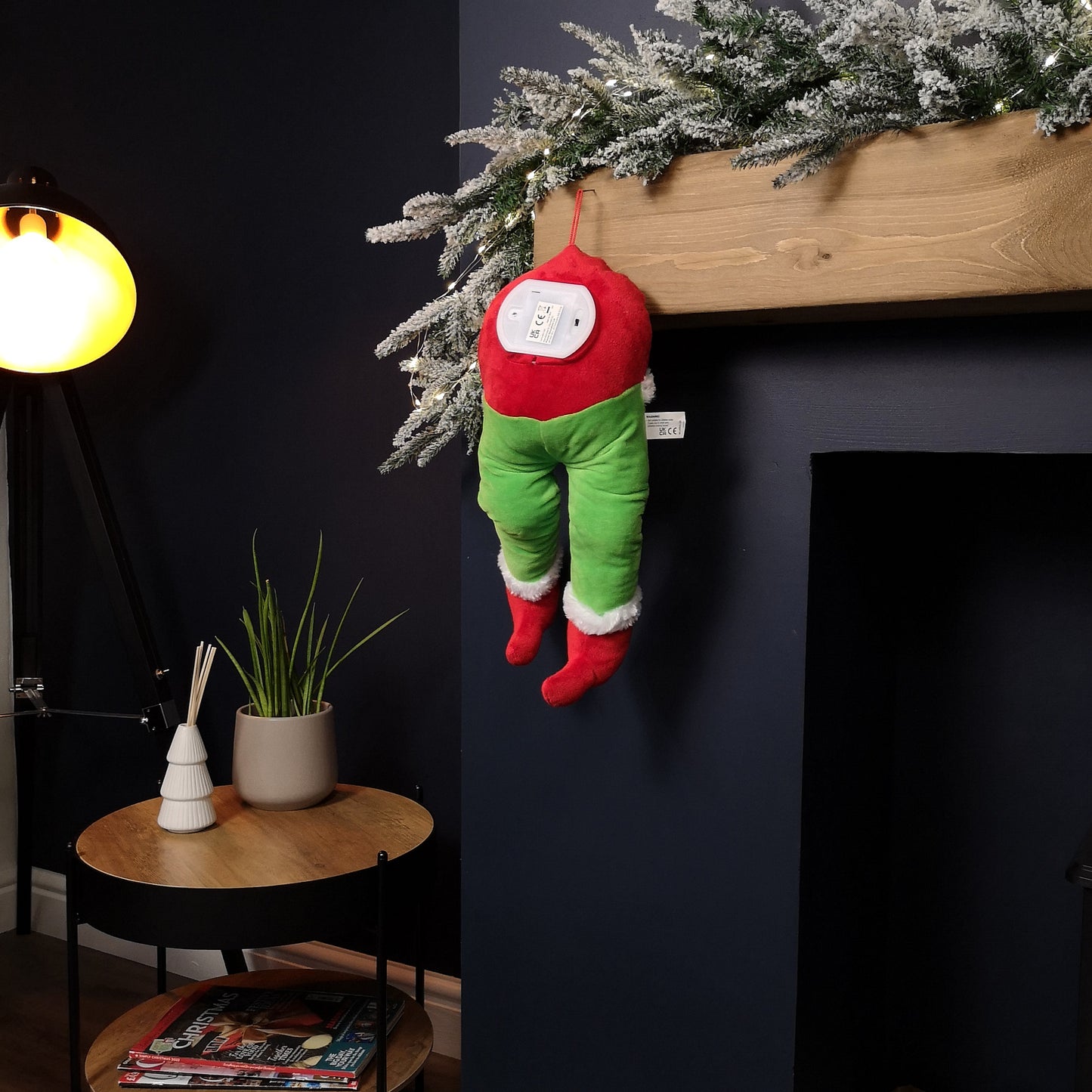 32cm Door Hanging Laughing Elf Animated Indoor Christmas Decoration
