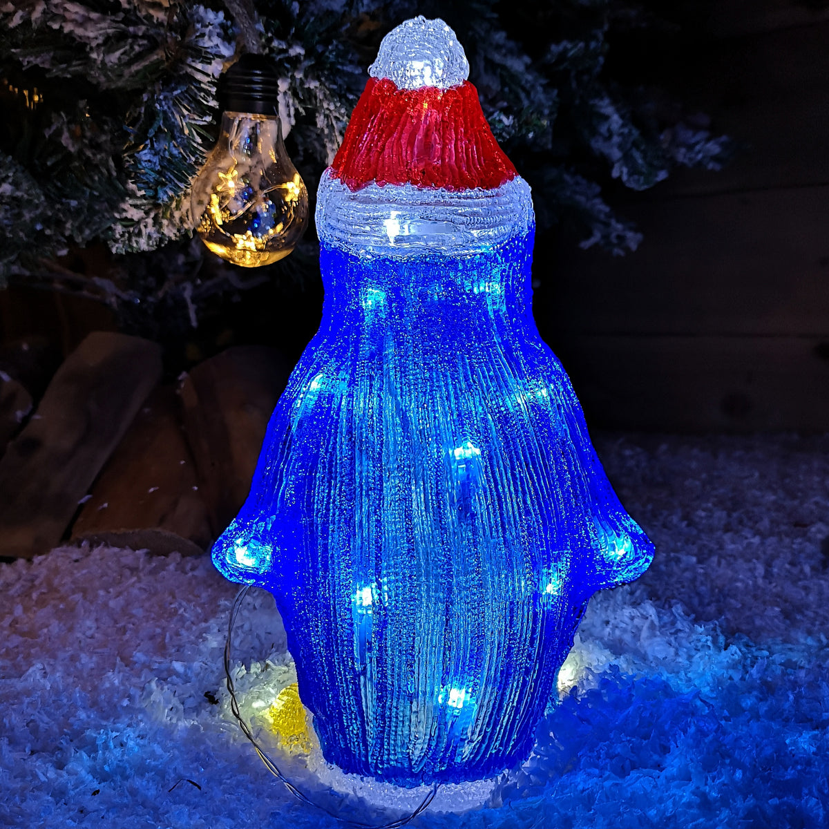 30cm Light Up LED Standing Acrylic Christmas Penguin Decoration With Santas Hat Indoor Outdoor