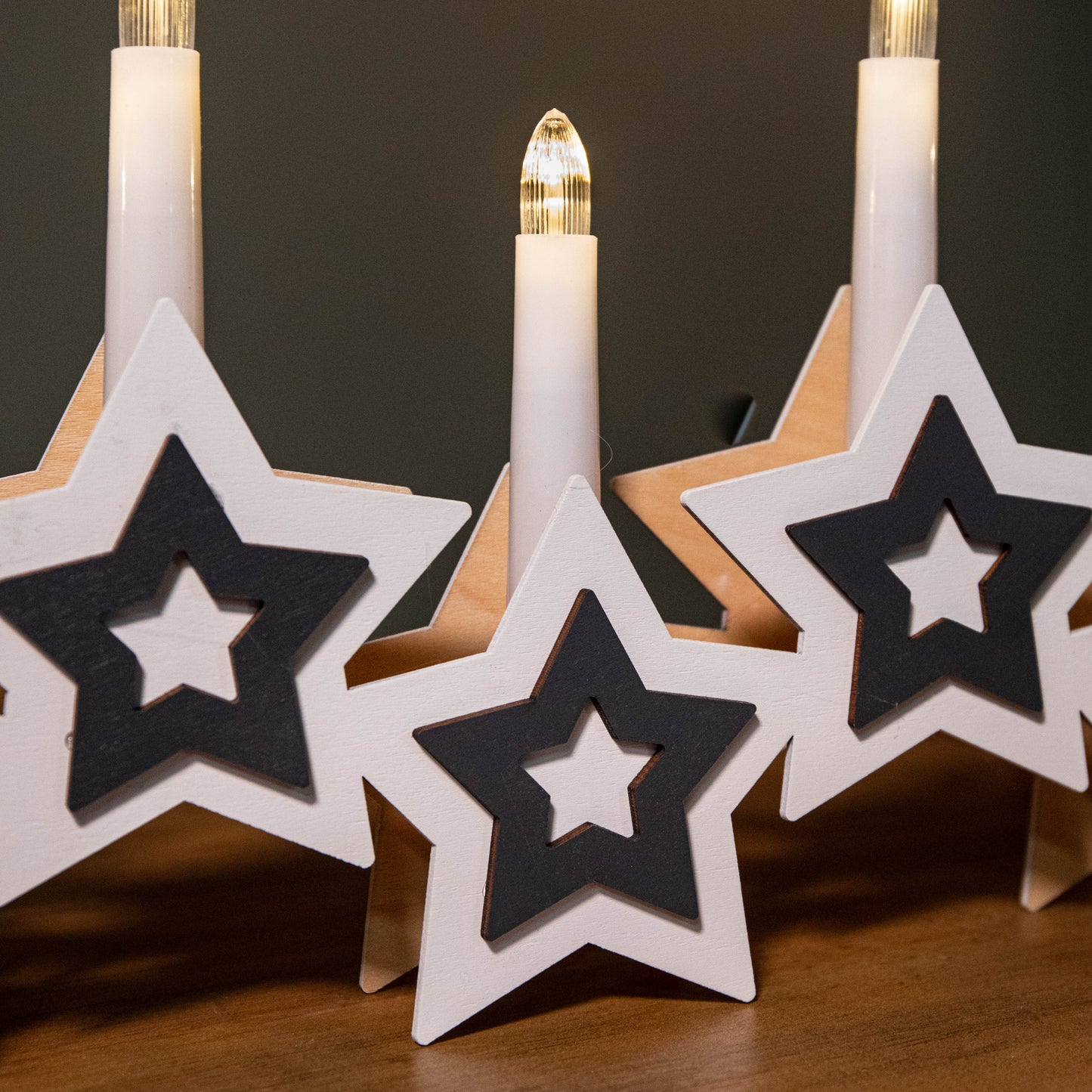 38cm Battery Operated White Wooden Christmas Candle Bridge Decoration with LEDs