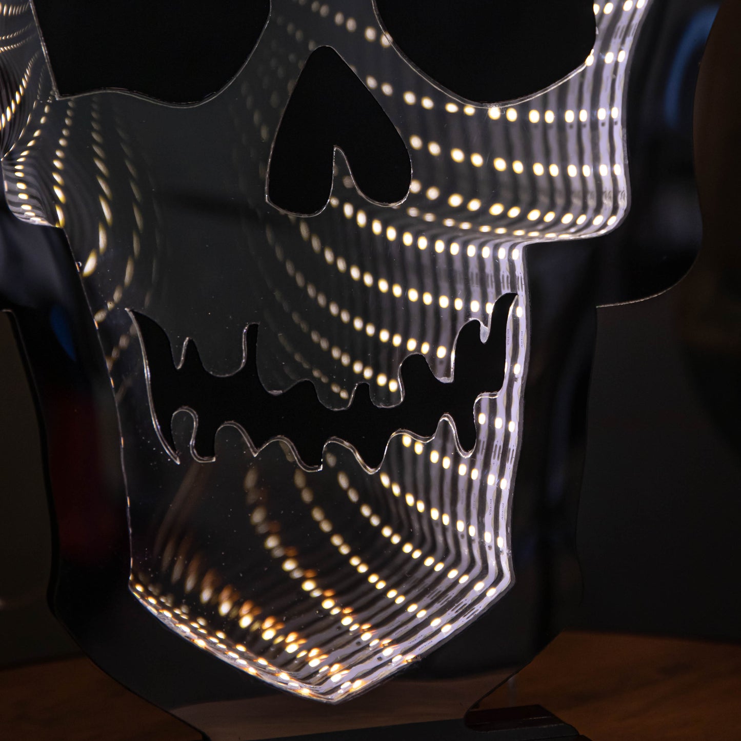 40cm Light up Halloween Skull Infinity Decoration with Warm White LEDs
