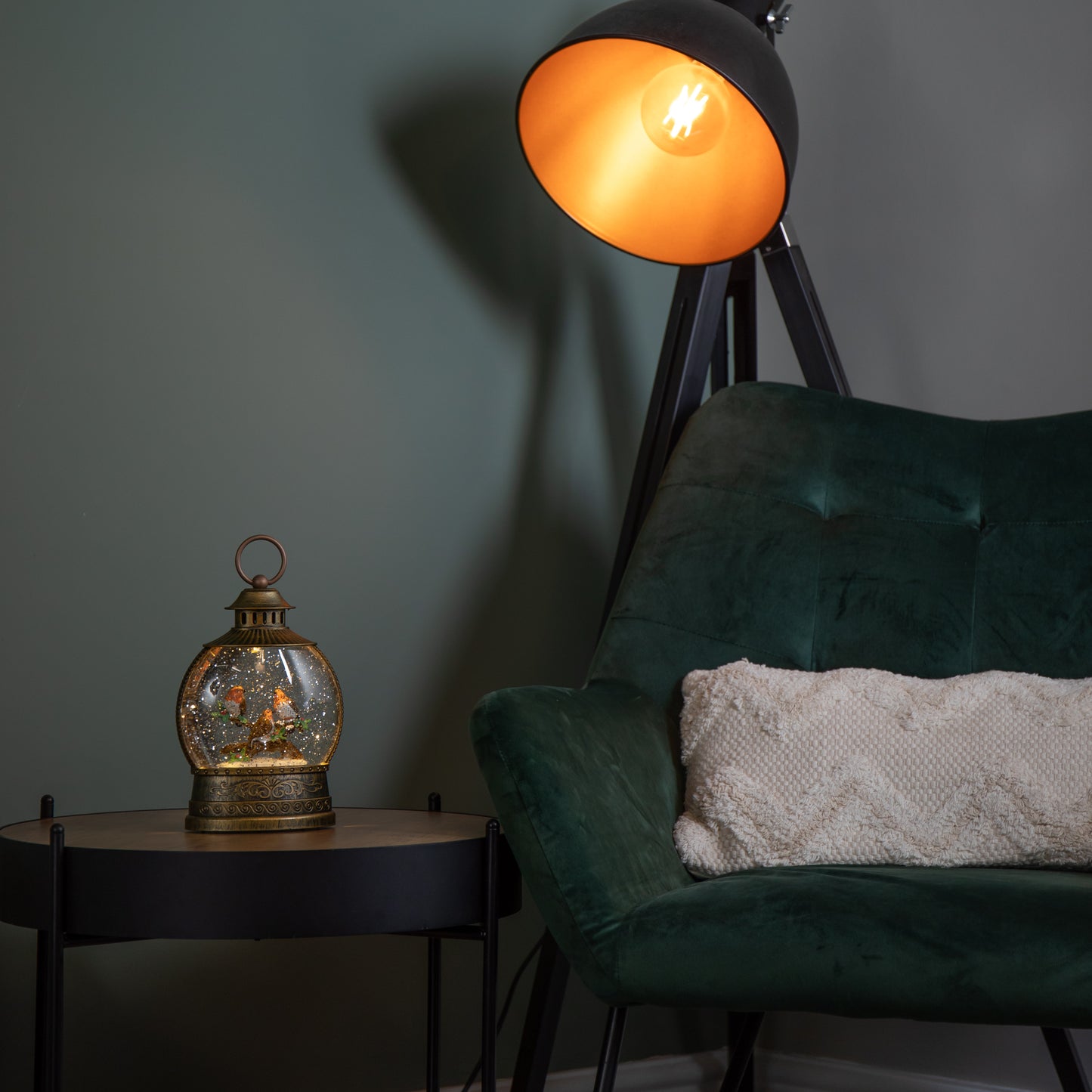 22cm Dual Powered Light up Antique Gold Christmas Robin Water Spinner with LEDs