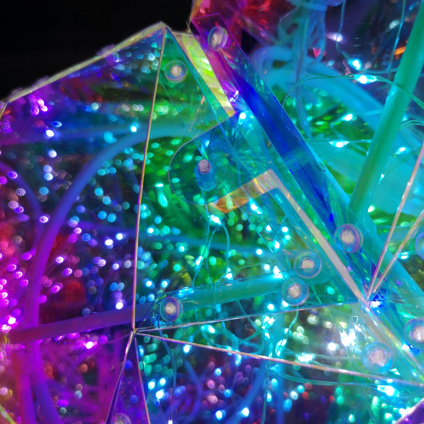 90cm Light up Indoor Outdoor DreamLights Christmas Stag with 500 White LEDs