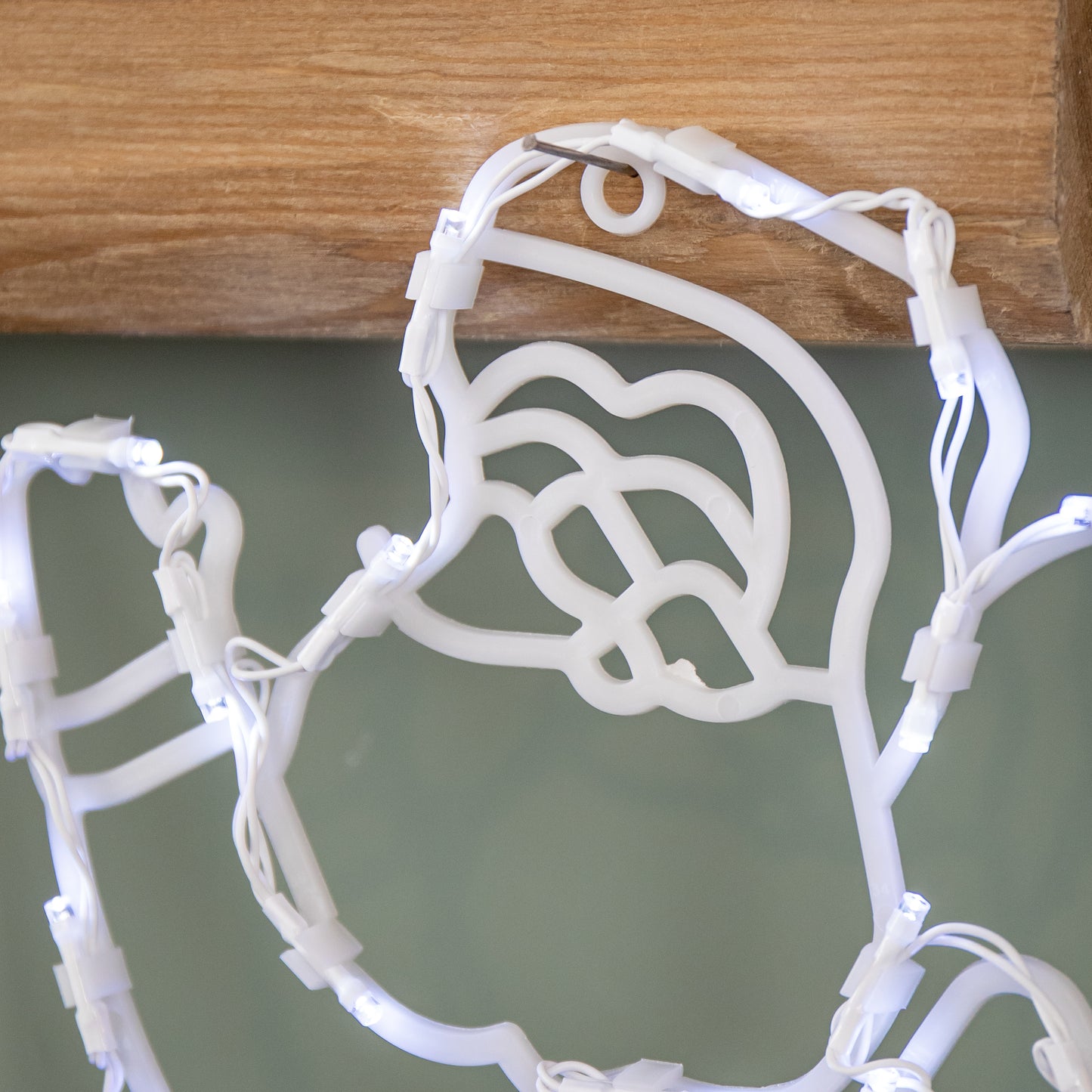 44cm Battery Powered Light up Hanging Christmas Santa with White Multi-Action LEDs