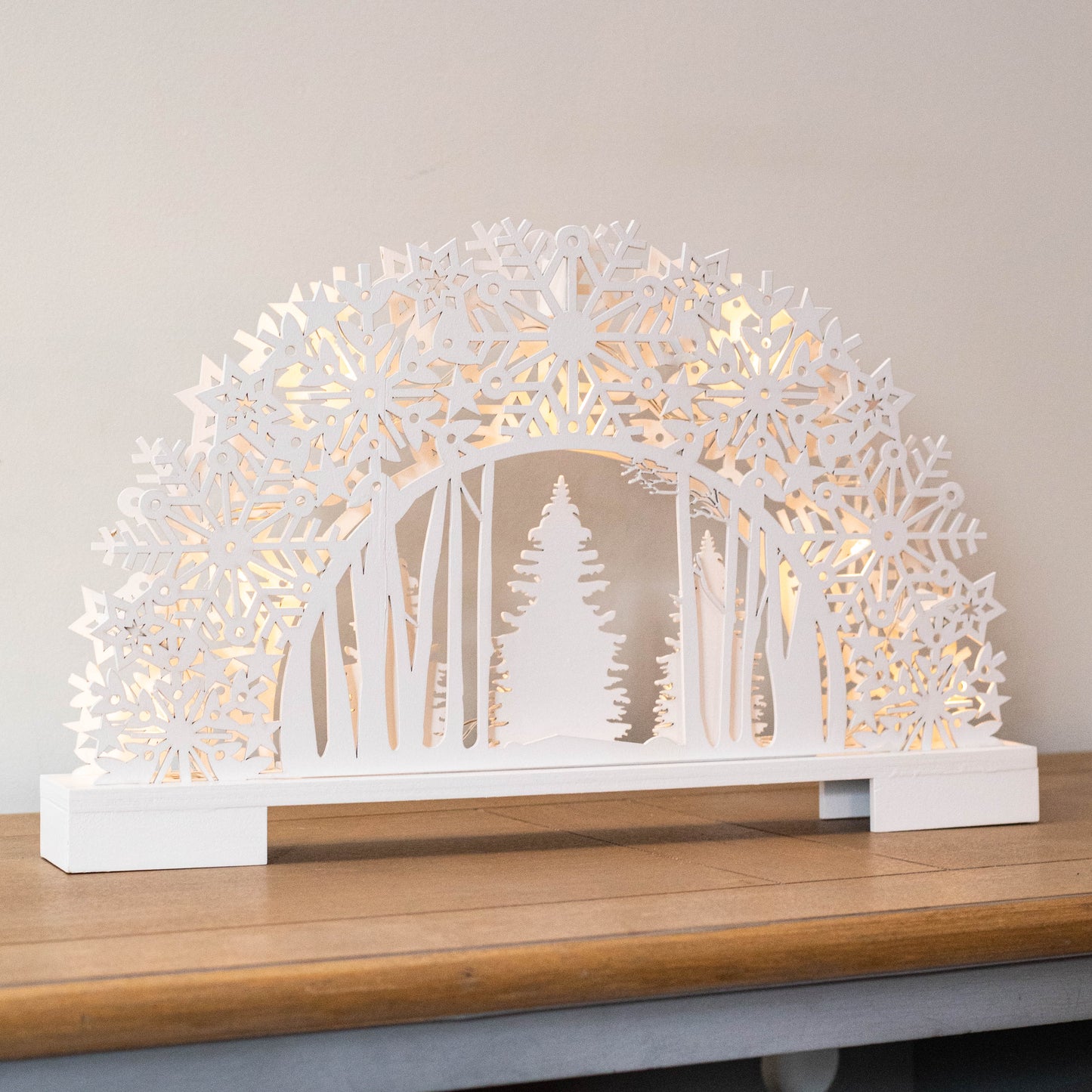 45cm Battery Operated White Wooden Snowflake Arch & Christmas Trees with 10 Warm White LEDs