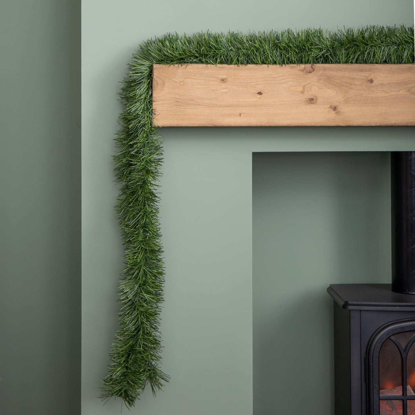 6m (20ft) x 10cm Fine Cut Green Christmas Garland Tree Decoration