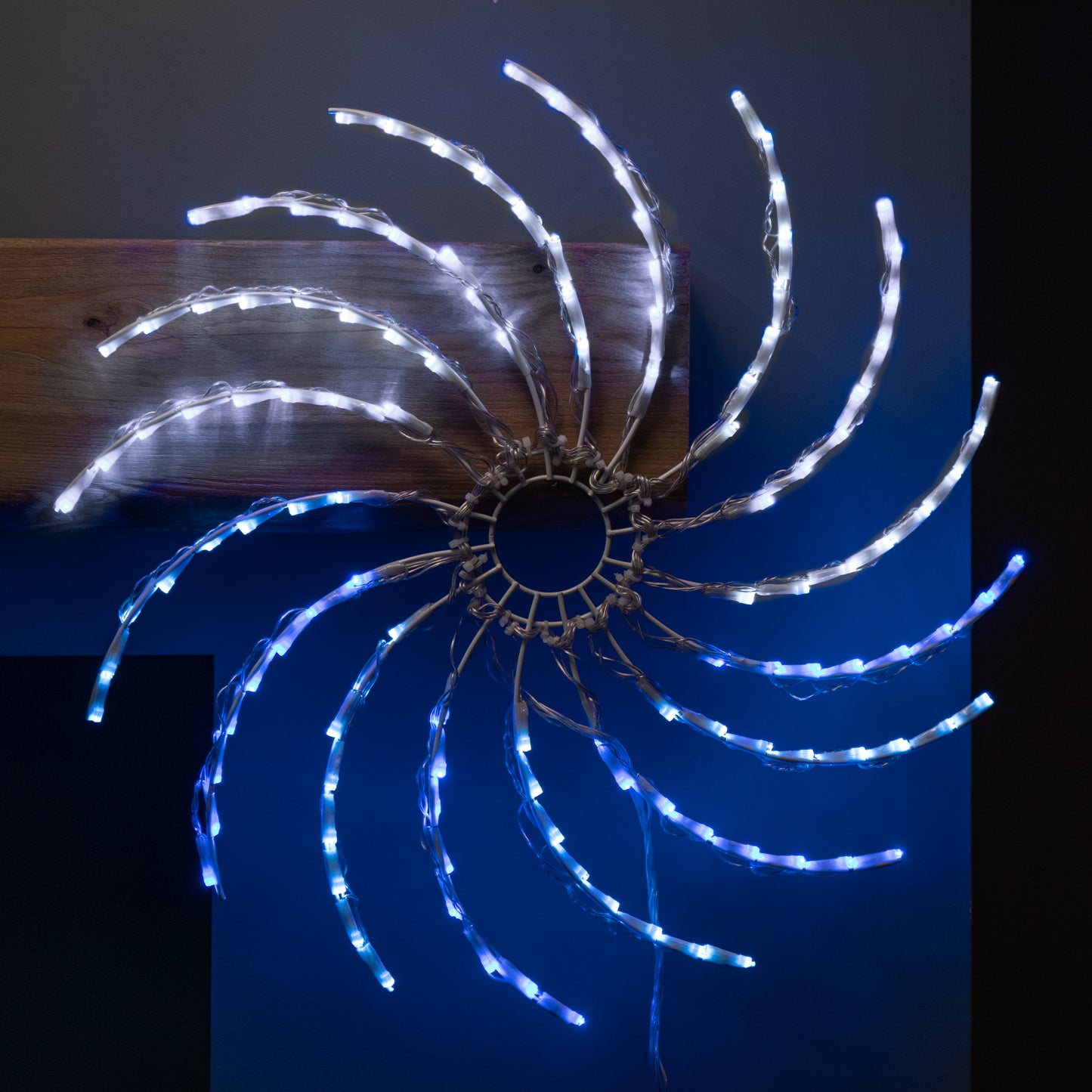 50cm Light up Christmas Spinner Decoration with 128 Blue and White LEDs