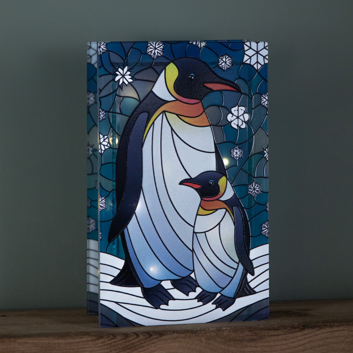 21cm Battery Operated Light up Double Sided Stained Glass Mother & Baby Penguin Decoration with LEDs