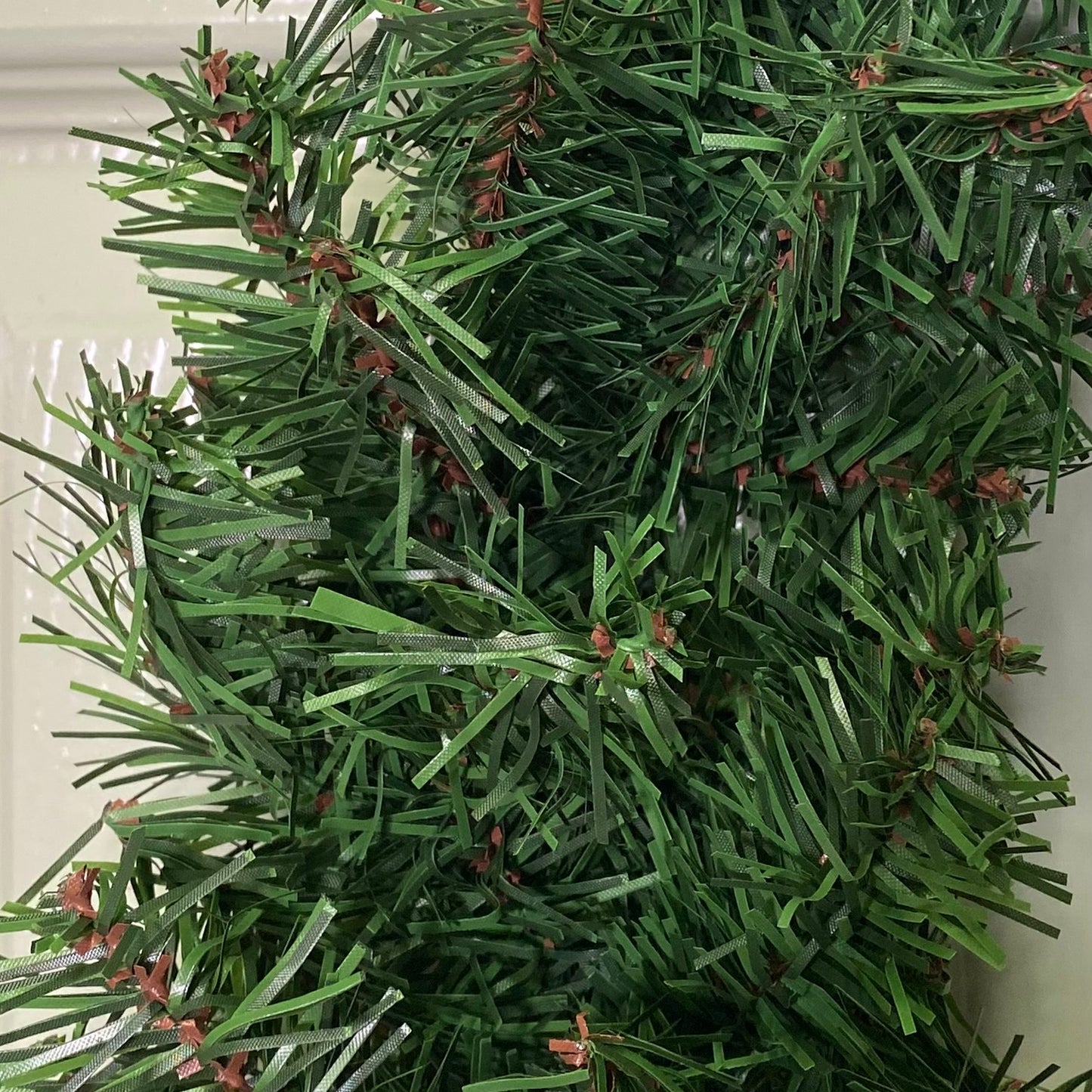 45cm Plain Green Colorado Christmas Door Wreath with PVC Tips