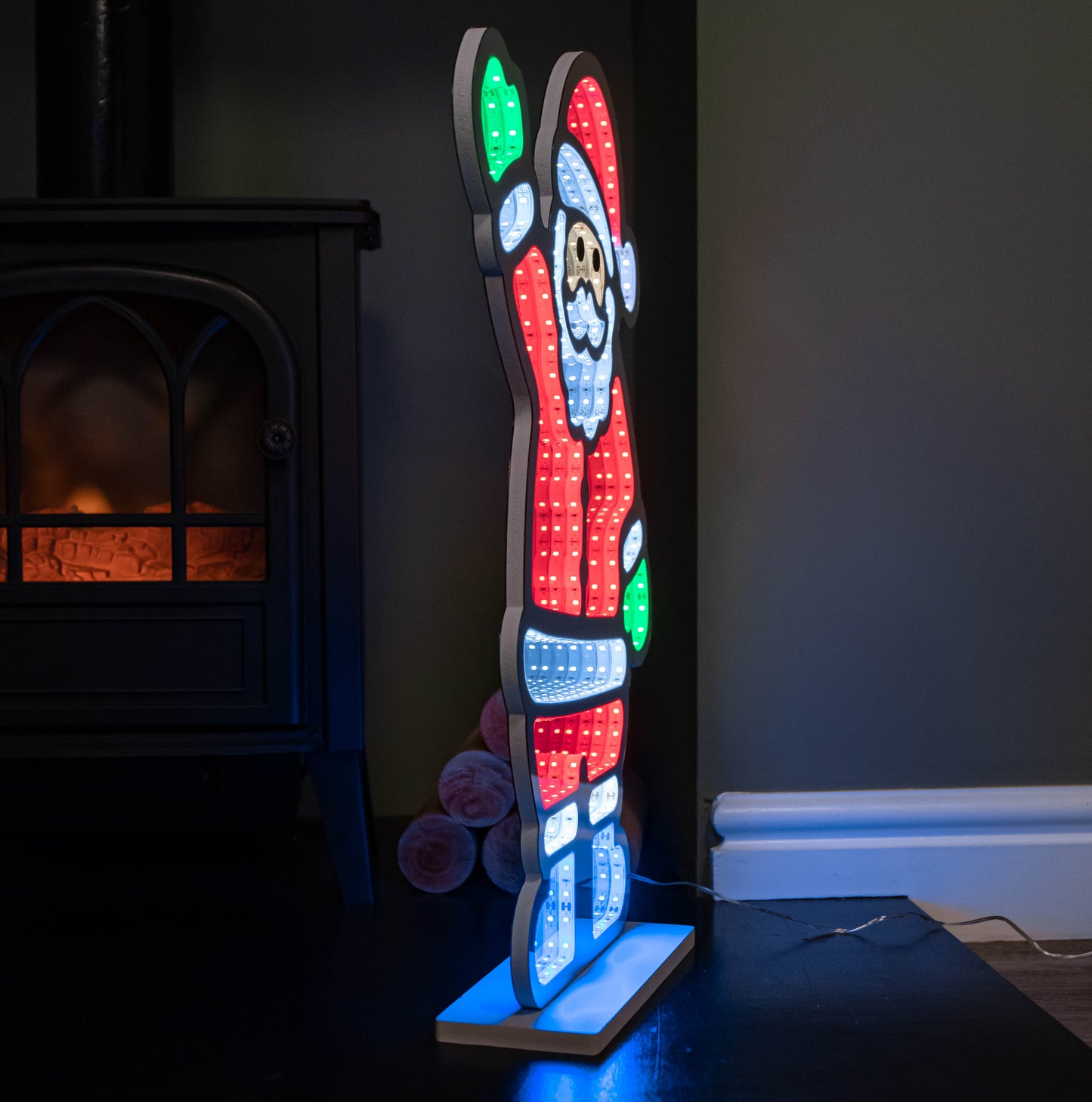 60cm Light up Waving Santa Christmas Infinity Decoration with Multi-Coloured LEDs