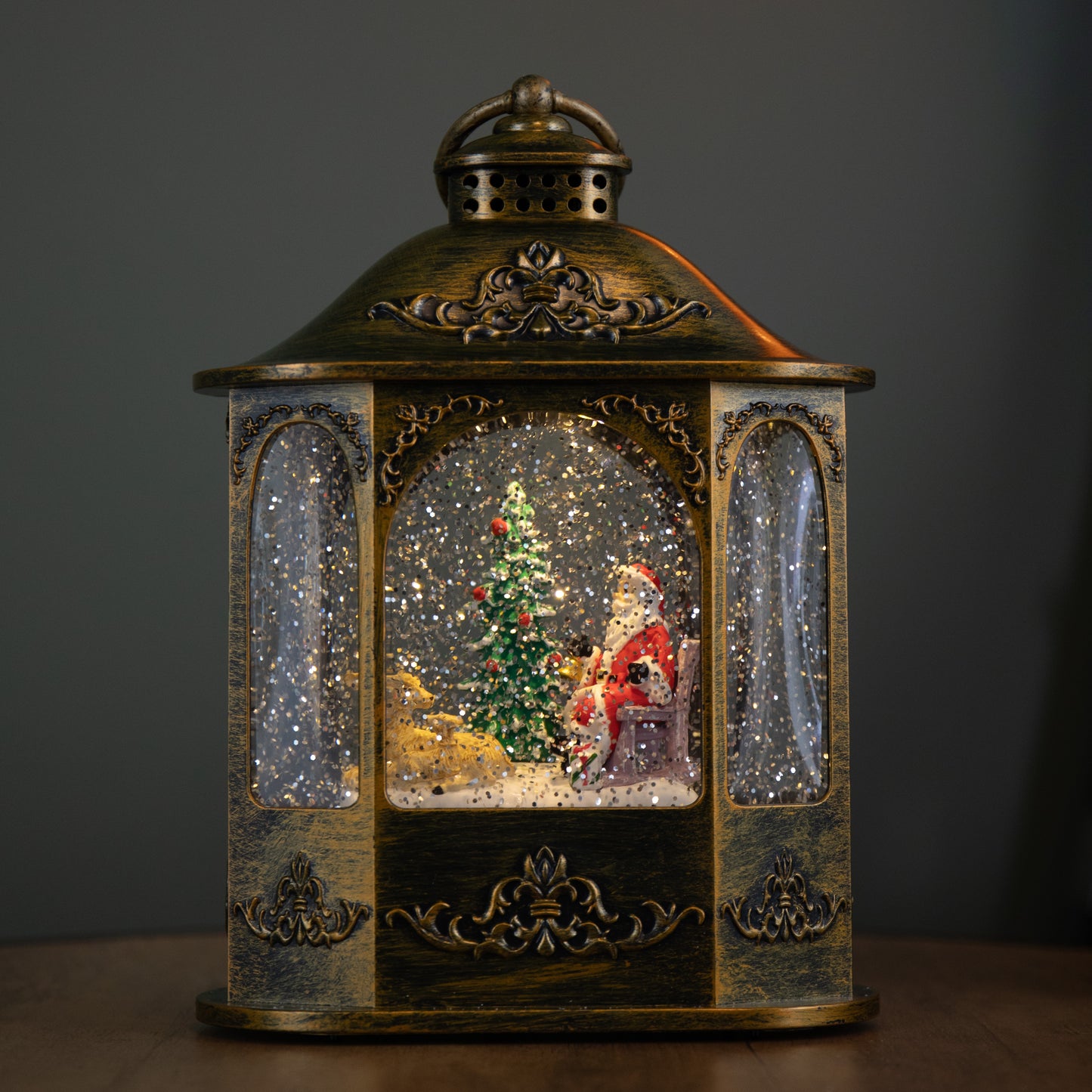 21cm Battery Operated Light up Santa and Christmas Tree Water Spinner with LEDs