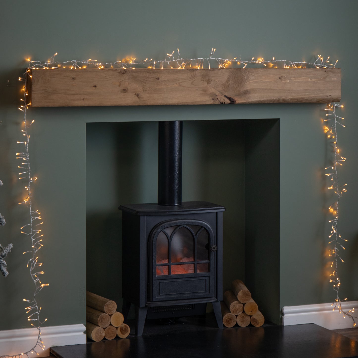 9.3m 720 LED Christmas Cluster String Lights with Timer in Vintage Gold on Clear Cable