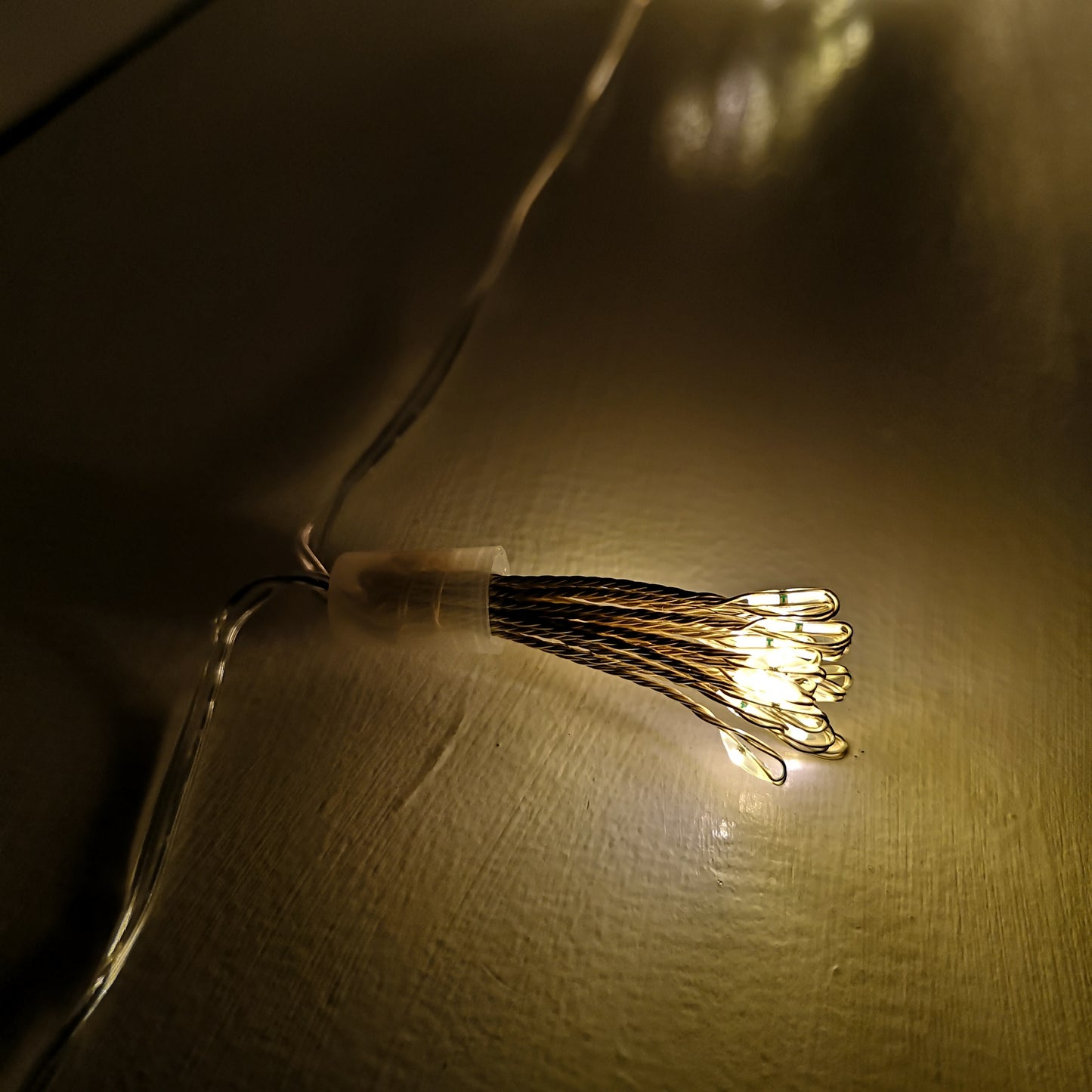 200 LED 10 Starburst Premier Christmas Multi Function Battery Timer Lights in Warm White