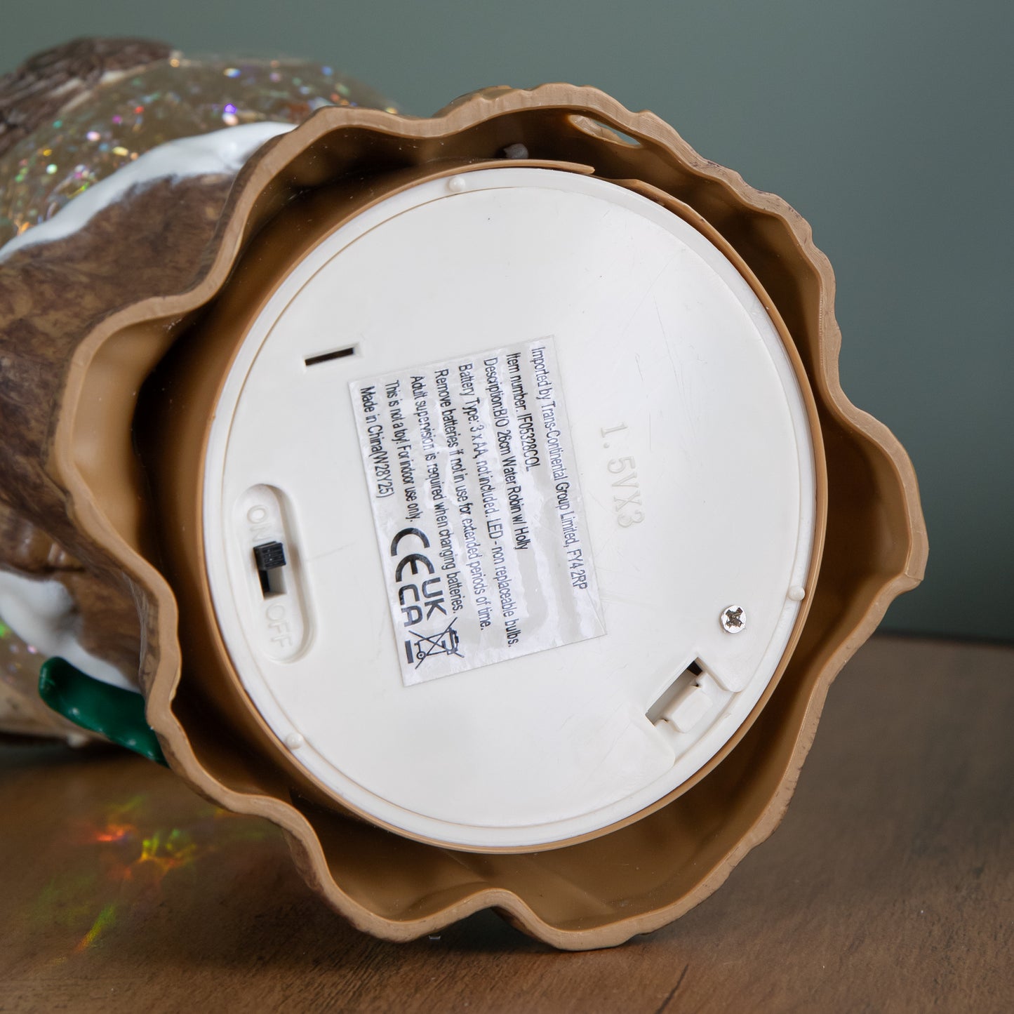 26cm Battery Operated Light up Christmas Robin Water Spinner with Warm White LEDs