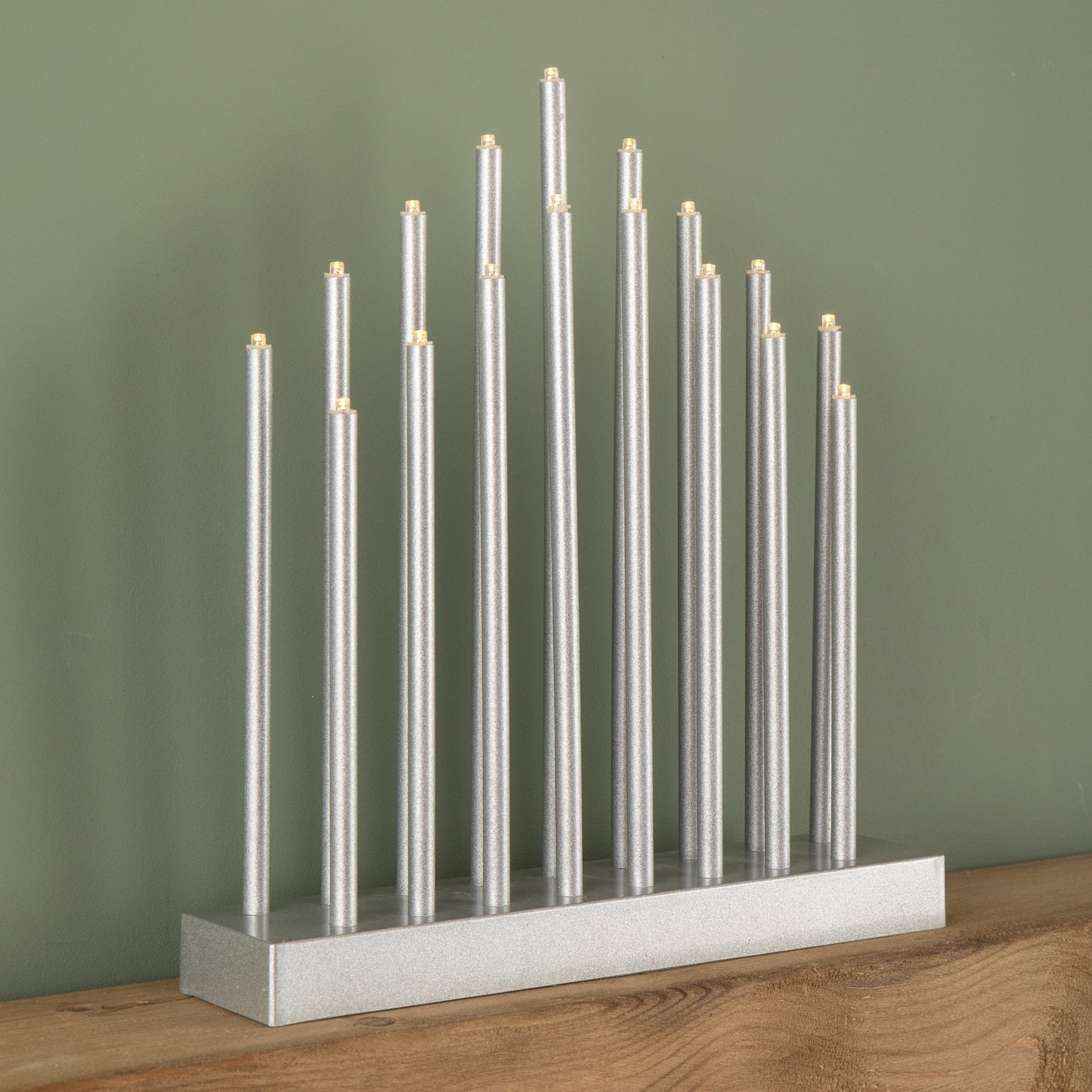 29cm Battery Operated Light up Silver Christmas Candle Bridge with 17 LEDs