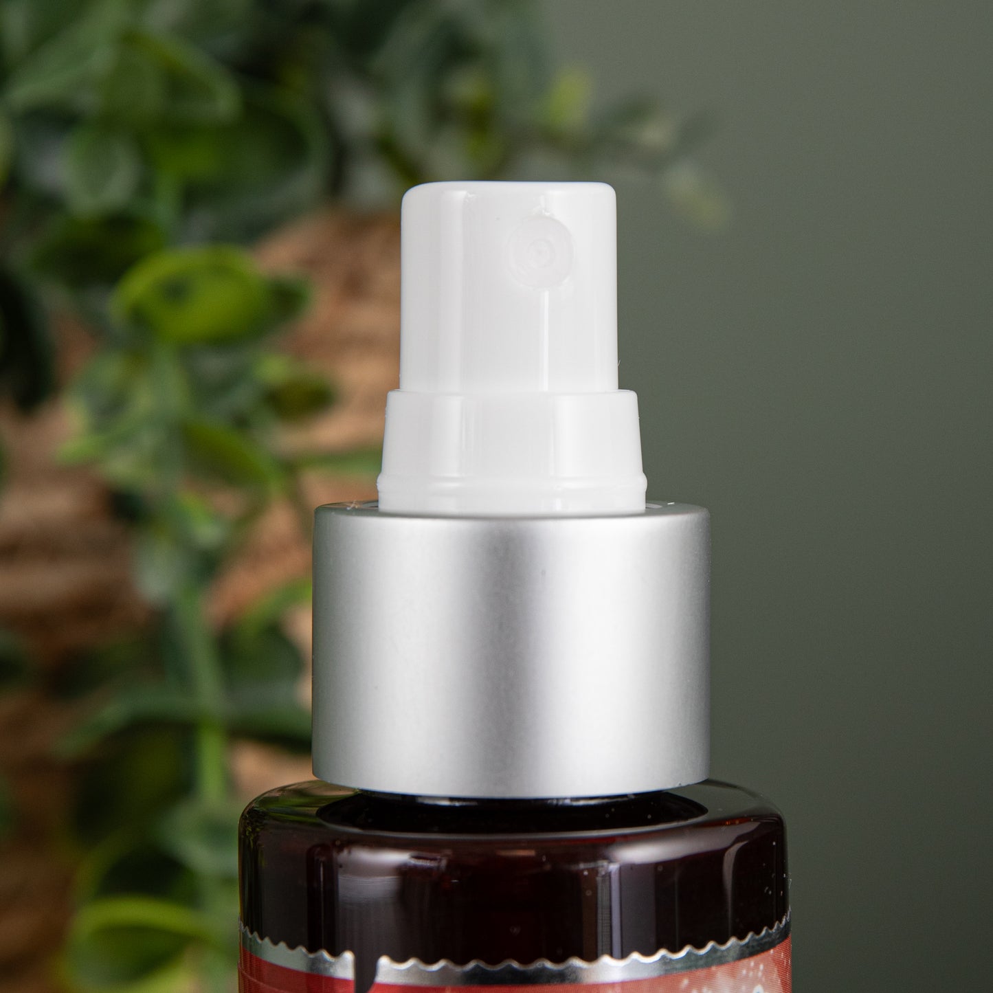 114ml Snowberry Pine Scentsicles Christmas Decoration Spray Mist
