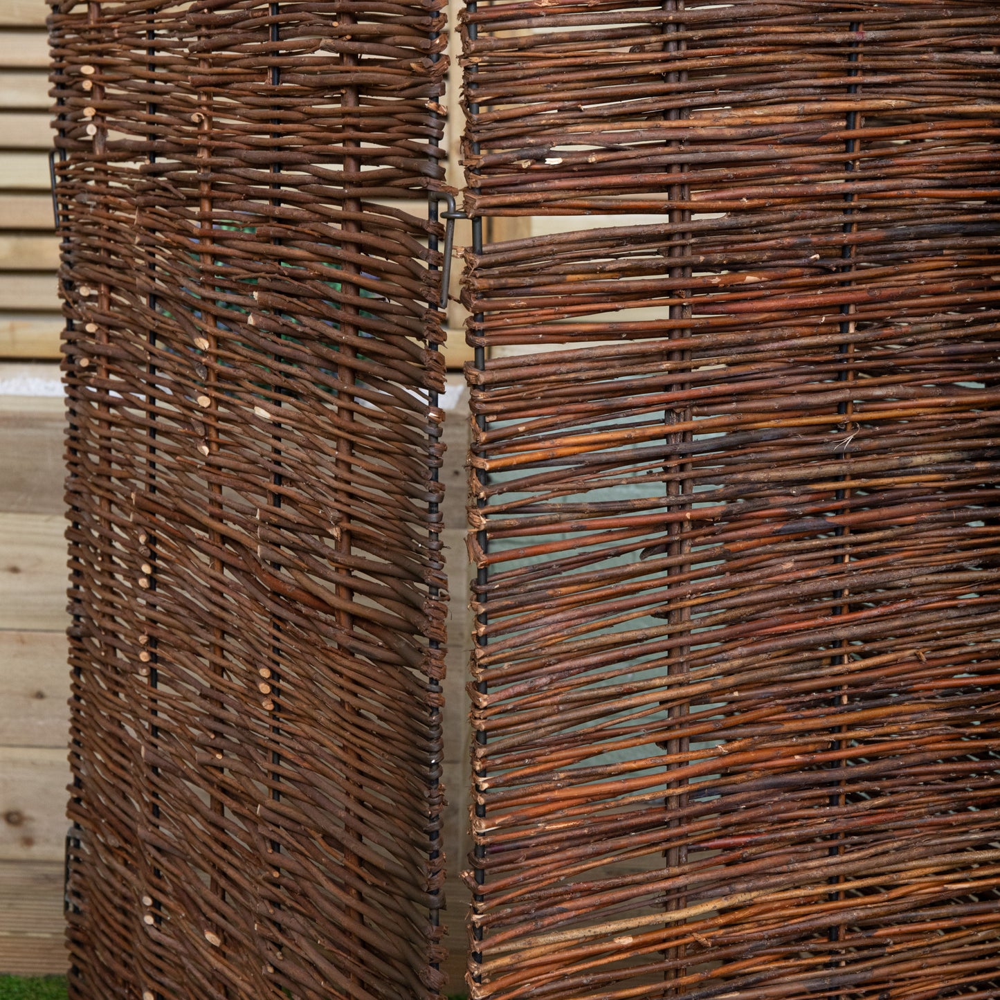 1.16m x 61cm Single Garden Patio Willow Wheelie Bin Screen Hideaway