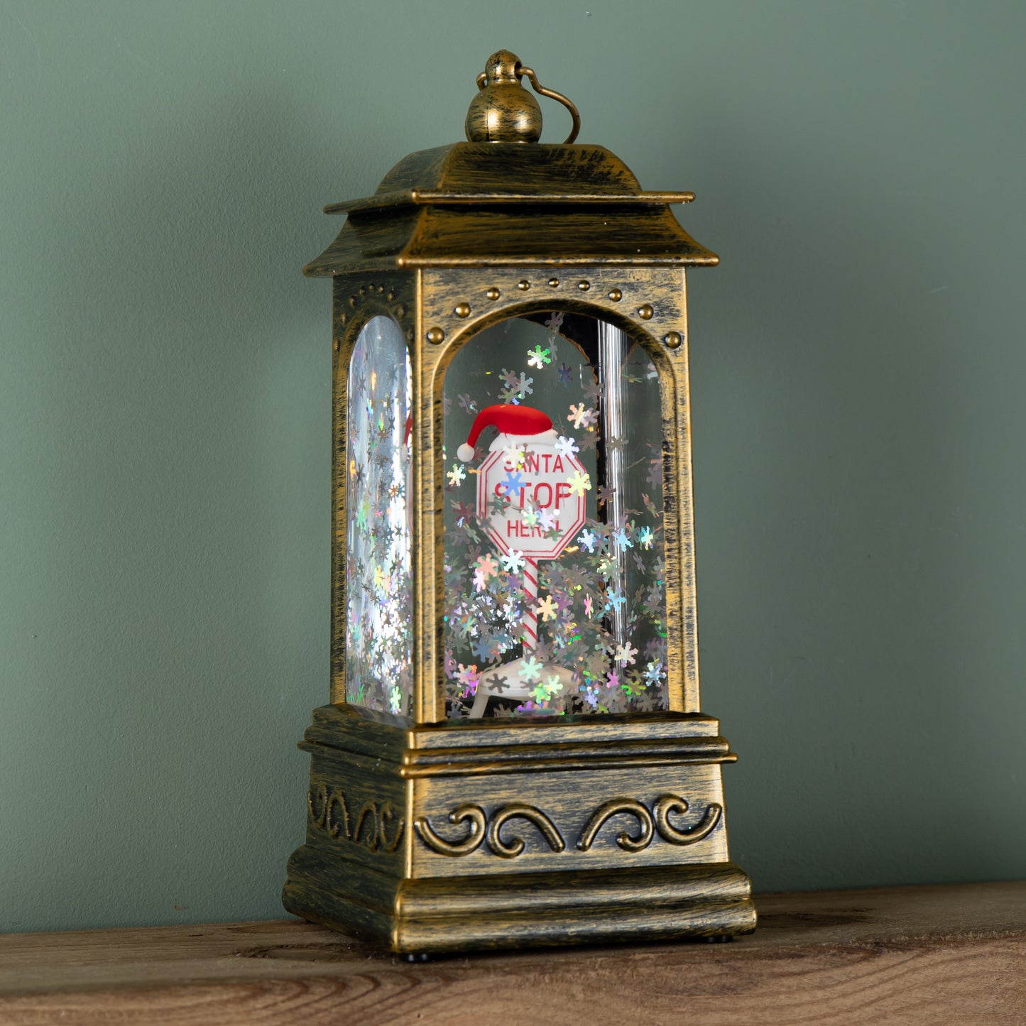 21cm Dual Powered Light up Santa Stop Here Christmas Water Spinner with LEDs