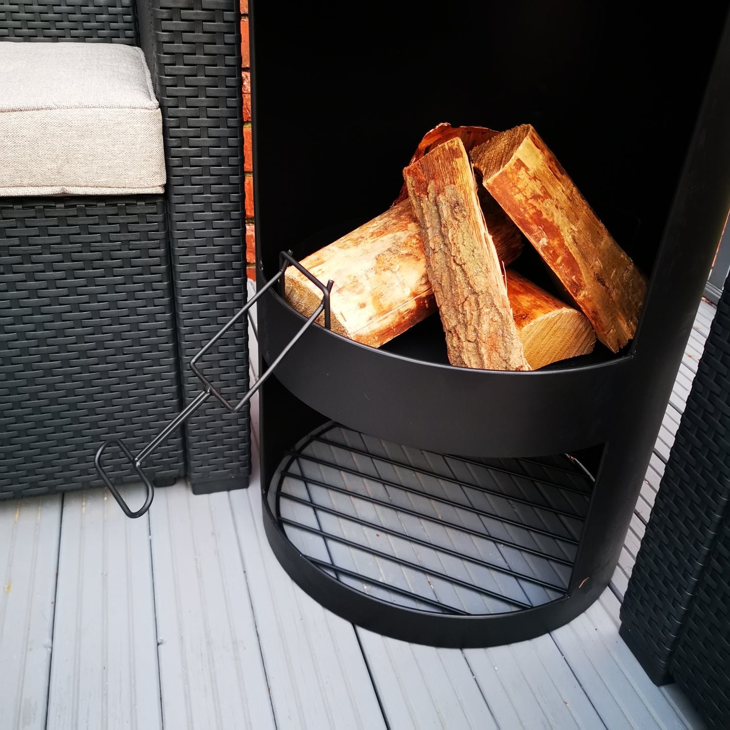 1.4m Tall Outdoor Garden Patio Chiminea Log Burner Fire Pit with Log Store & Cover