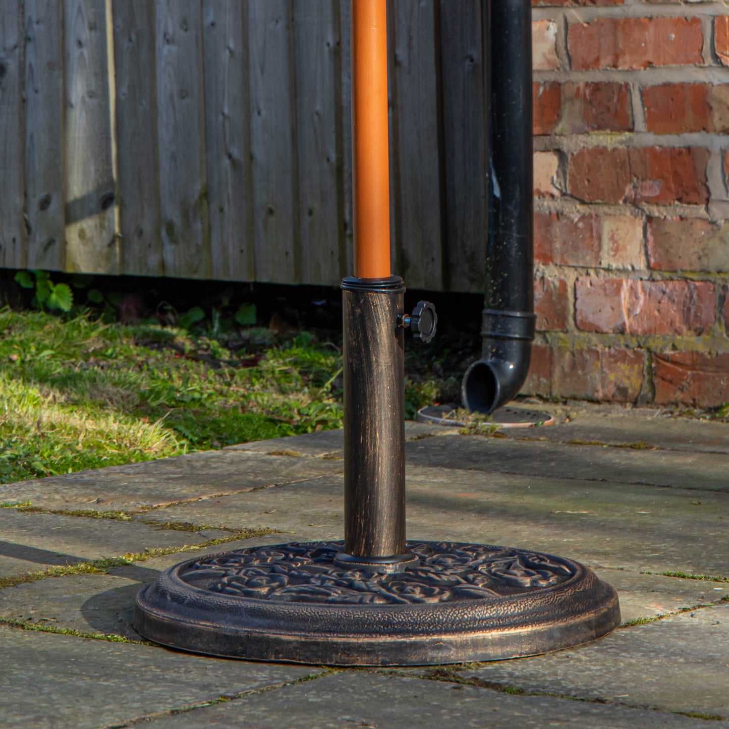 Factory Seconds 9kg Heavy Duty Bronze Cast Iron Effect Garden Parasol Base