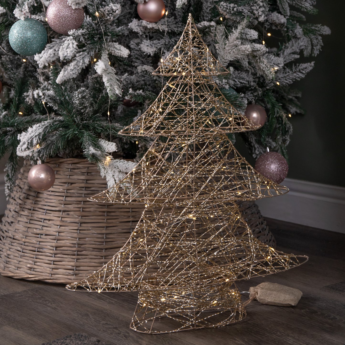 60cm Battery Operated Light up Gold Weave Christmas Tree with Warm White LEDs